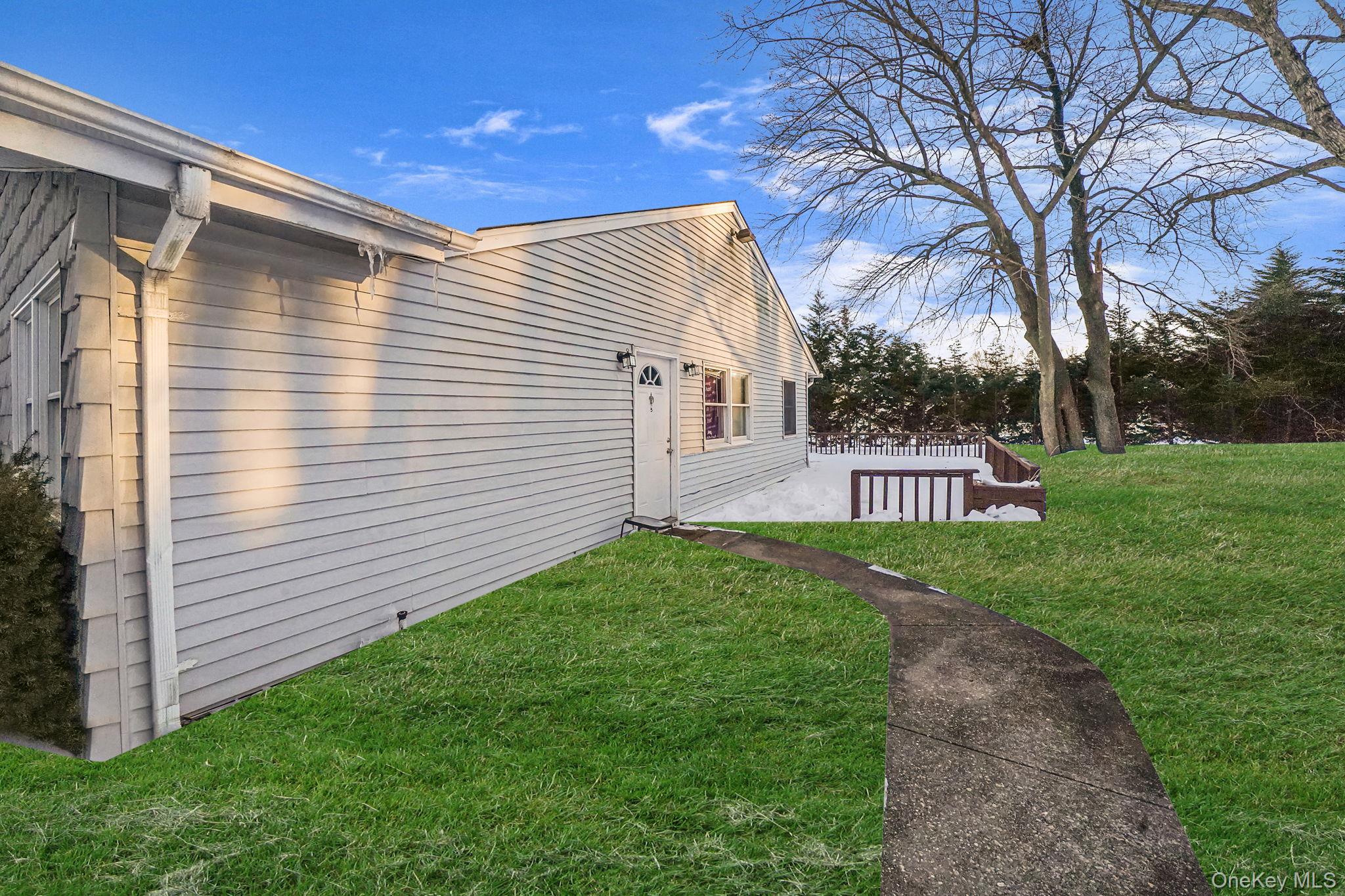 #5 photo, 2 Buchanan Avenue, Coram , NY 11727