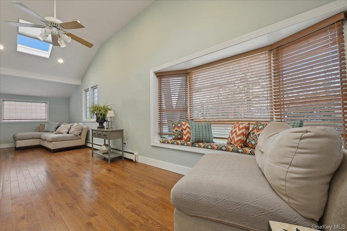 #12 photo, 1261 Meadowbrook Road, Merrick , NY 11566