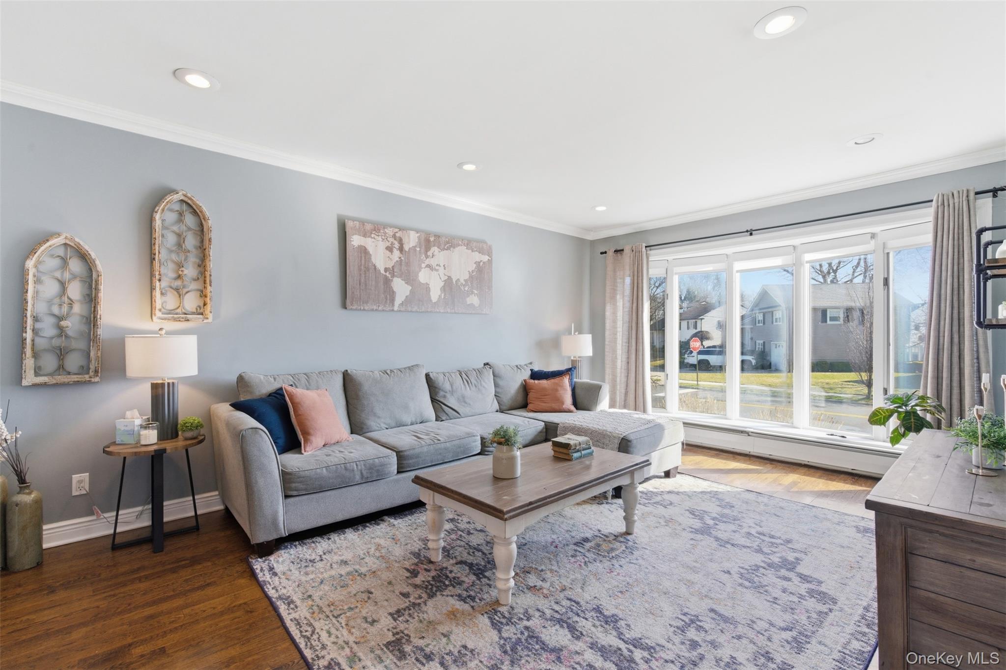 #6 photo, 45 Amherst Drive, নাসাউ কাউন্টি Massapequa , NY 11758