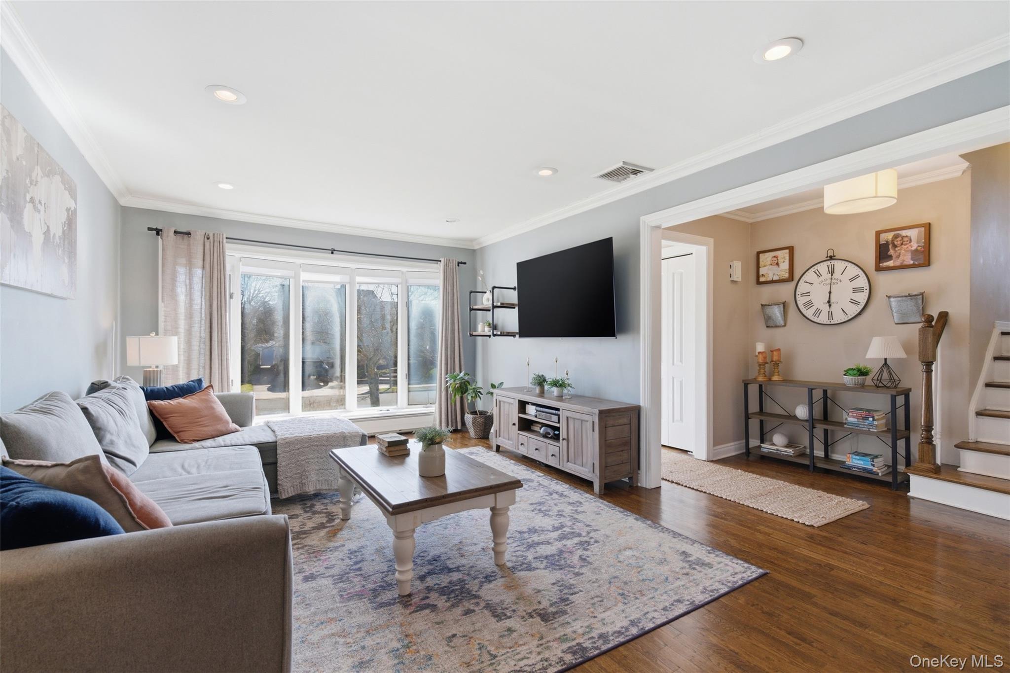 #7 photo, 45 Amherst Drive, নাসাউ কাউন্টি Massapequa , NY 11758