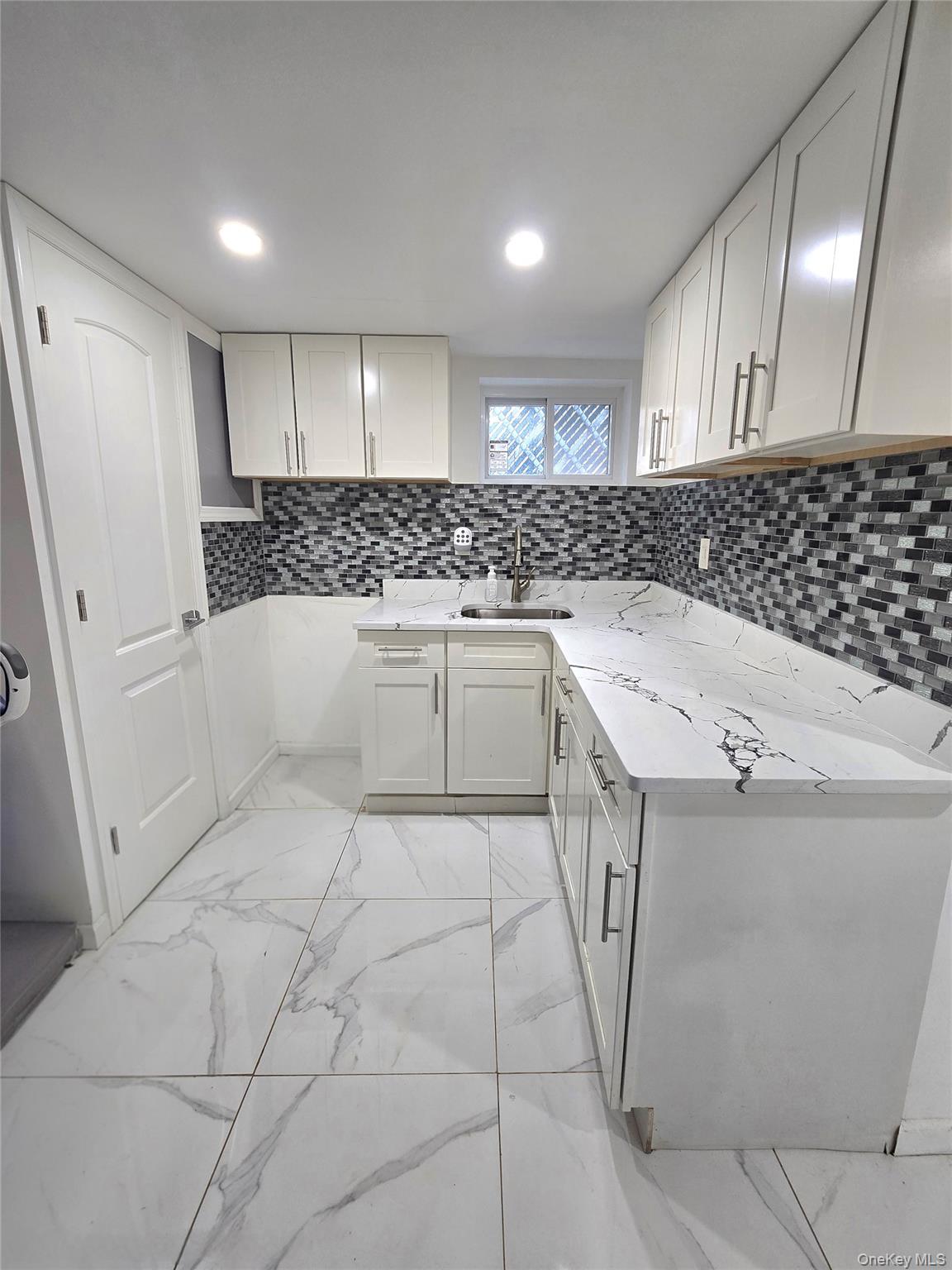 #17 photo, 195-20 122nd Avenue, কুইন্‌স Springfield Gardens , NY 11413