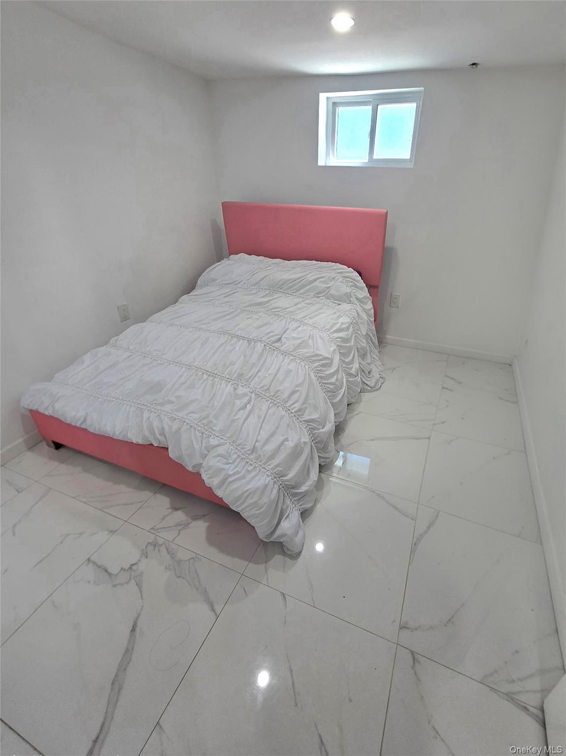 #19 photo, 195-20 122nd Avenue, কুইন্‌স Springfield Gardens , NY 11413