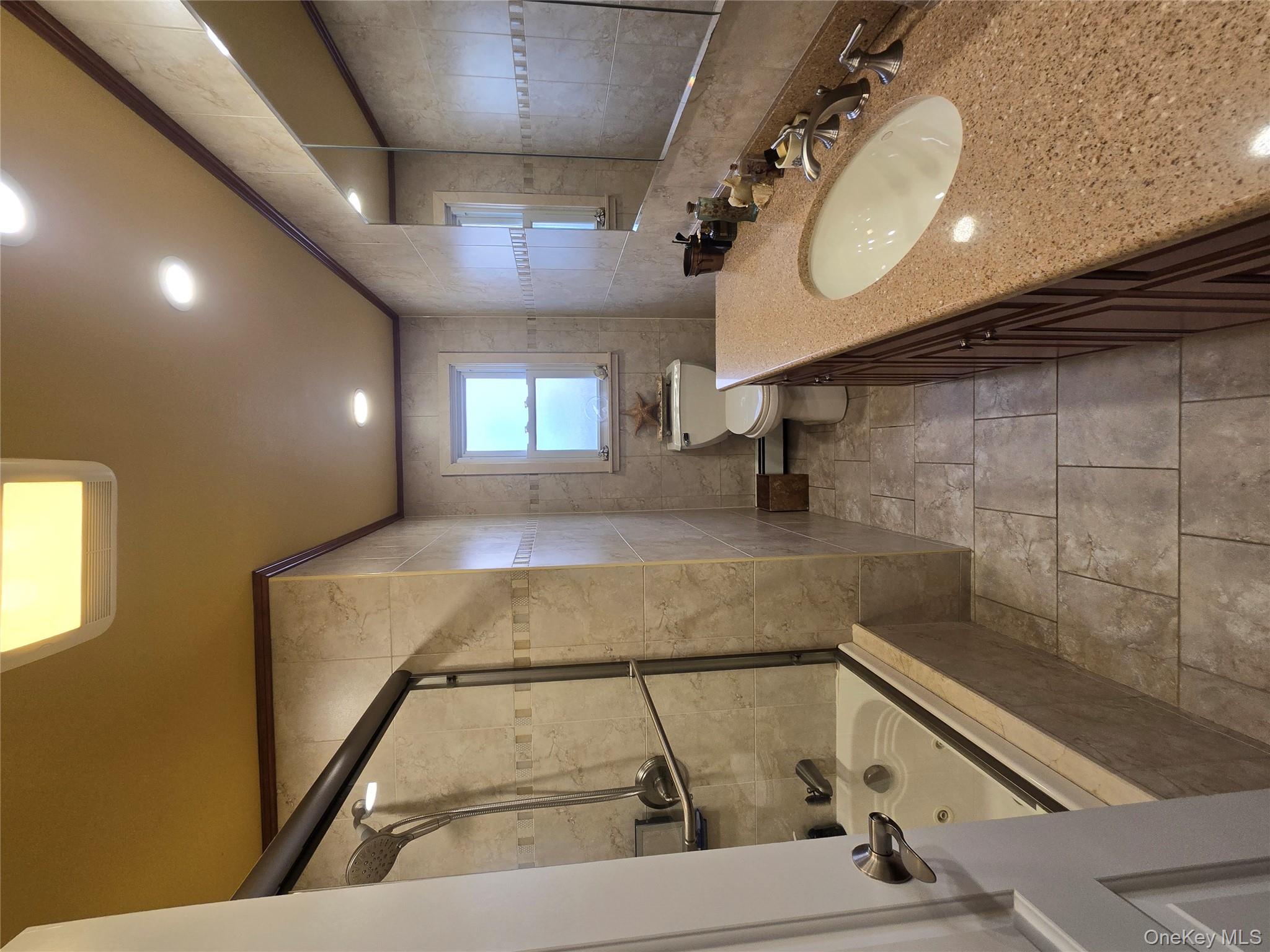 #15 photo, 155-30 102nd Street, কুইন্‌স Howard Beach , NY 11414