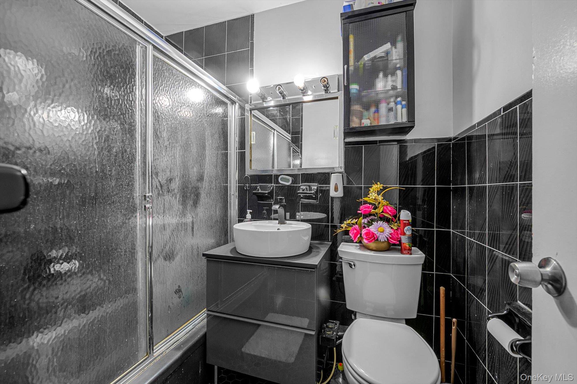 #17 photo, 37-21 99th Street, কুইন্‌স Corona , NY 11368