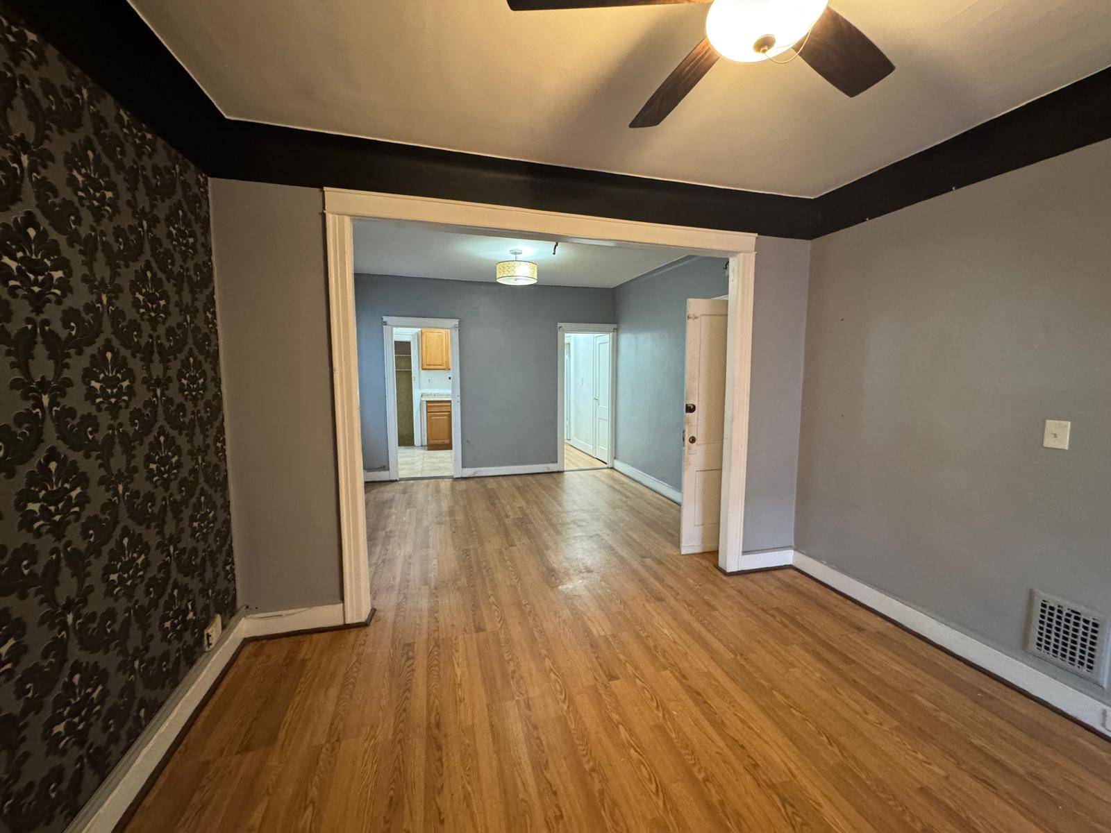 #11 photo, 104-21 104 Street, কুইন্‌স Ozone Park , NY 11417