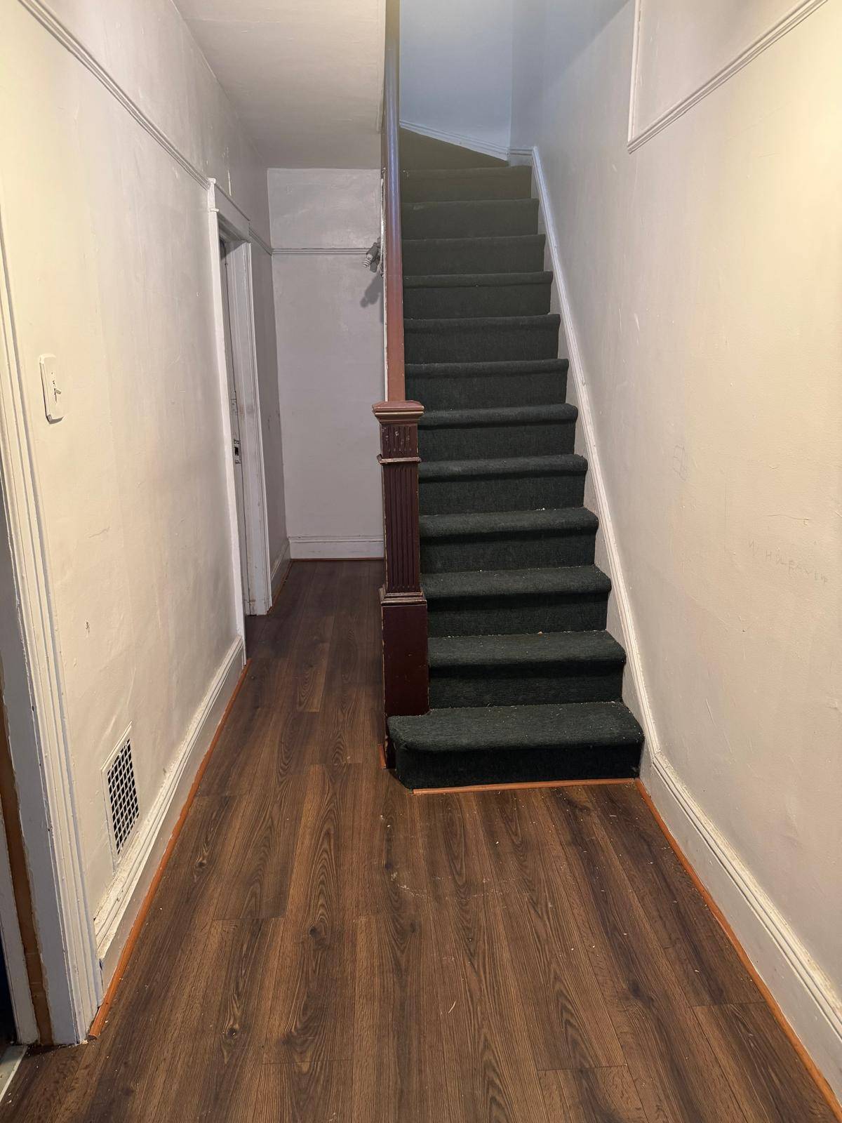 #8 photo, 104-21 104 Street, কুইন্‌স Ozone Park , NY 11417