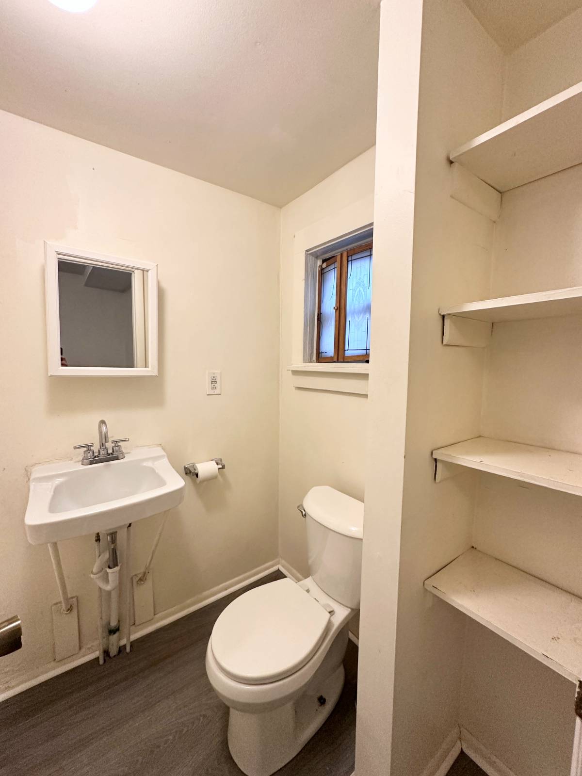 #11 photo, 34 Washington Street, #Apt 2, Rensselaer , NY 12144