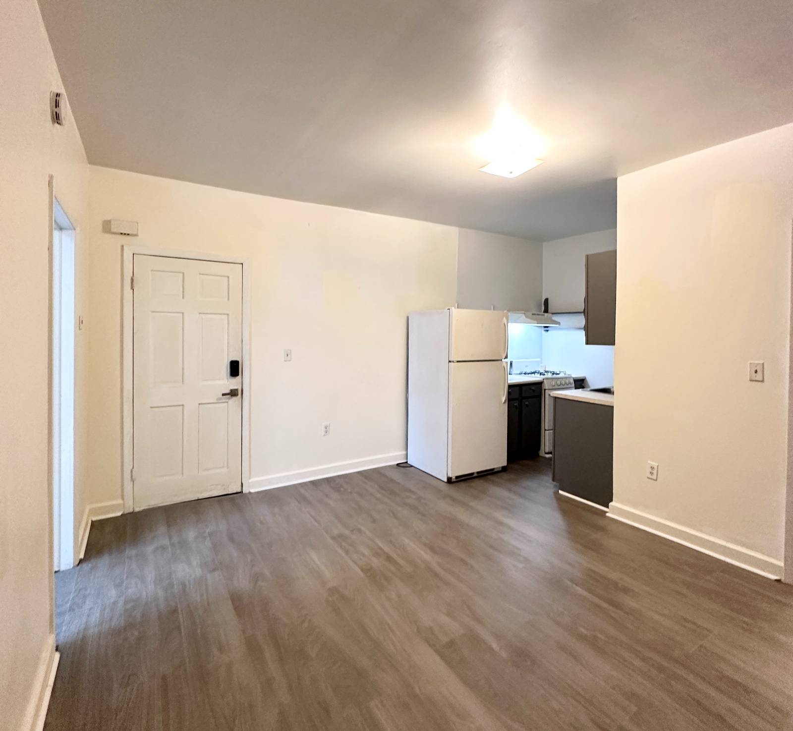 #3 photo, 34 Washington Street, #Apt 2, Rensselaer , NY 12144