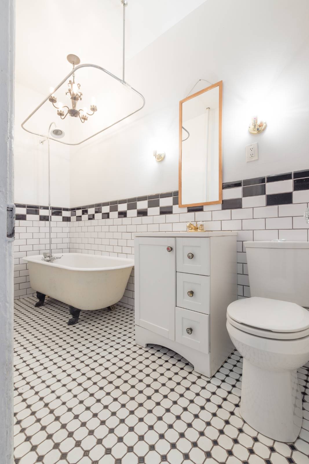 #10 photo, 587A Lexington Ave, Bedford-Stuyvesant , NY 11221