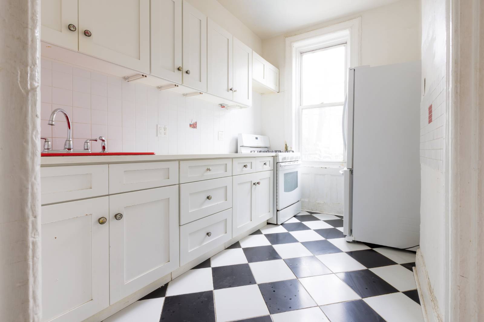 #9 photo, 587A Lexington Ave, Bedford-Stuyvesant , NY 11221