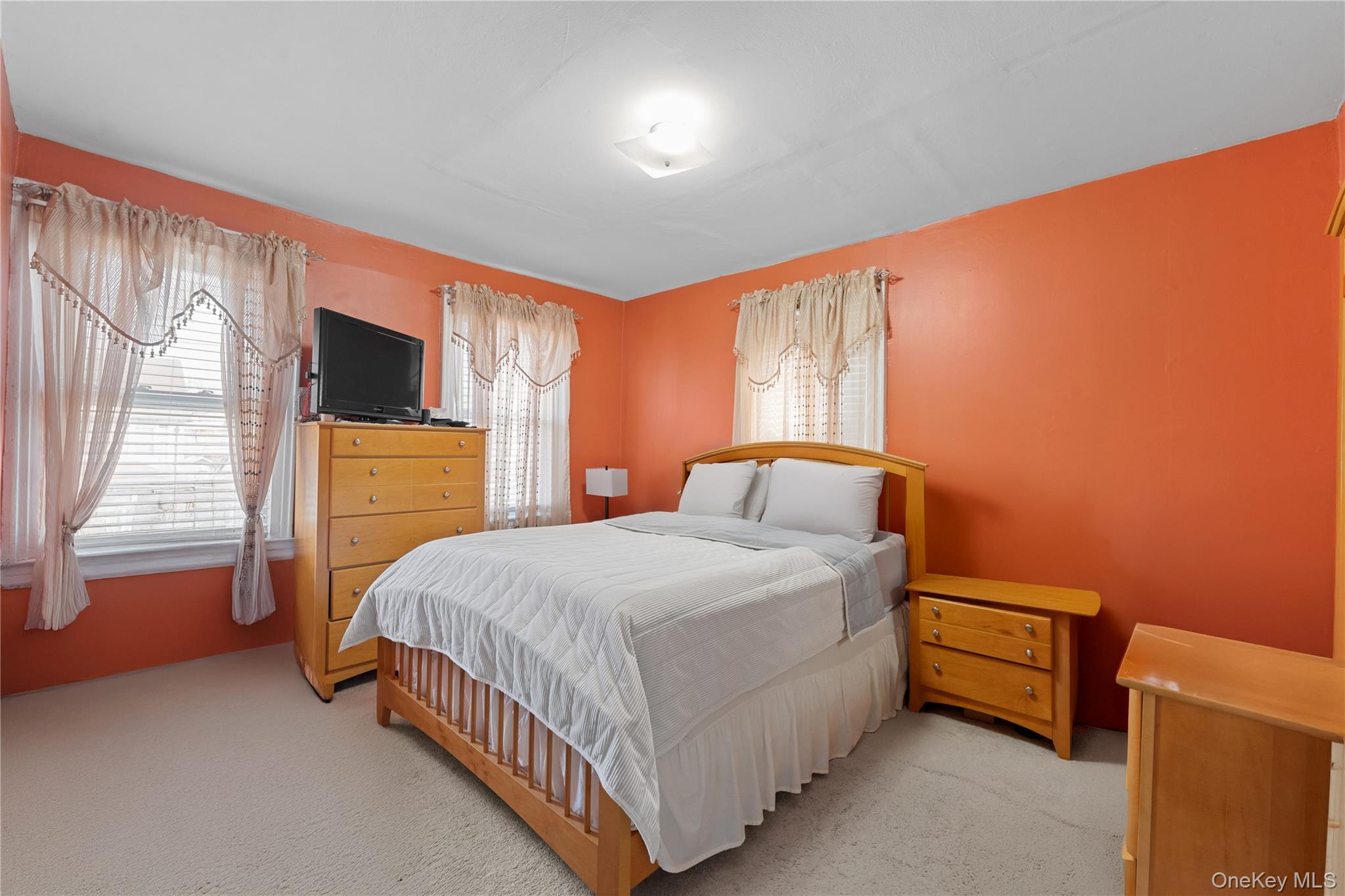 #20 photo, 112-26 208th Street, কুইন্‌স Queens Village , NY 11429