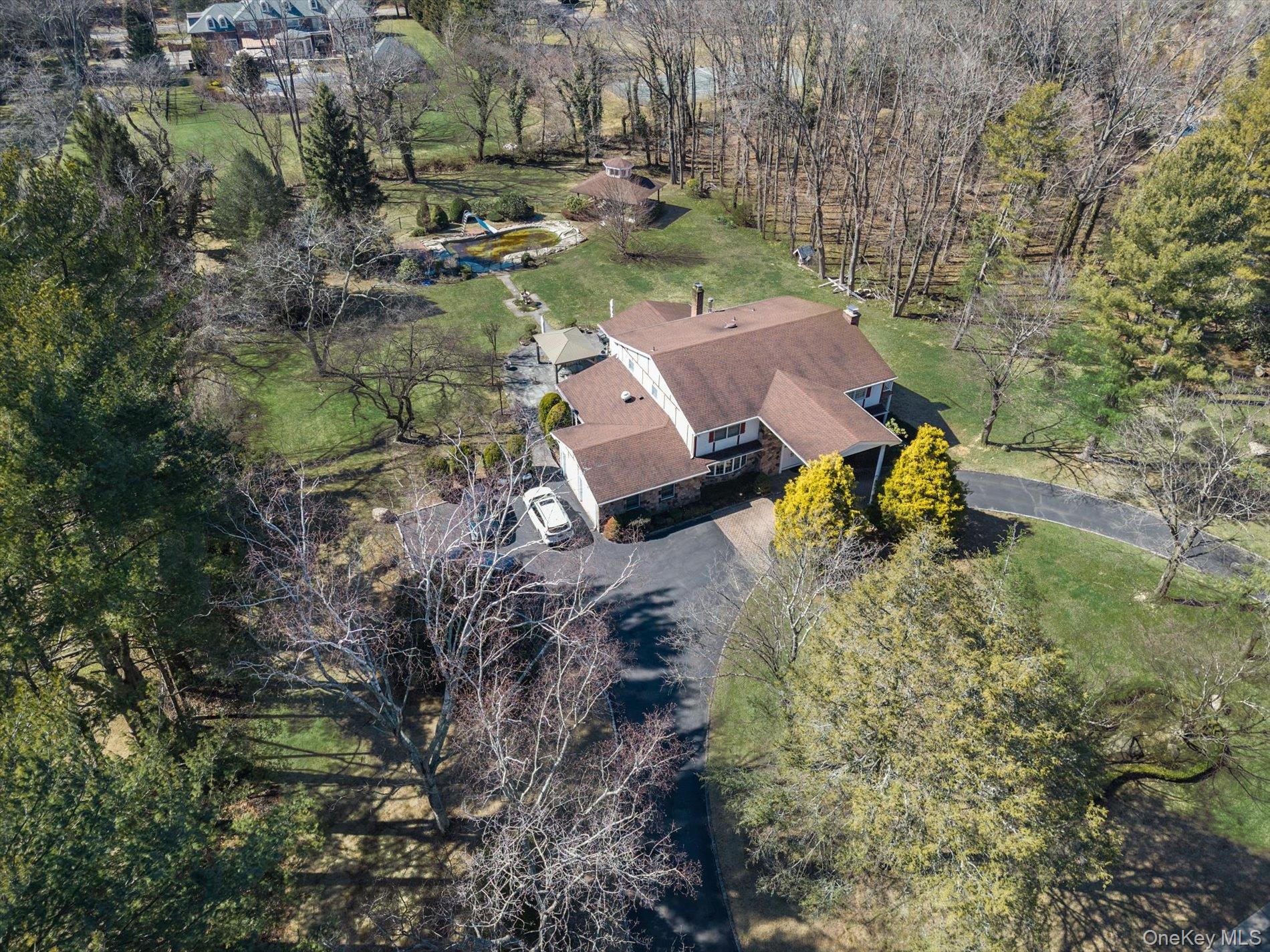 #2 photo, Glen Head, নাসাউ কাউন্টি Glen Head , NY 11545