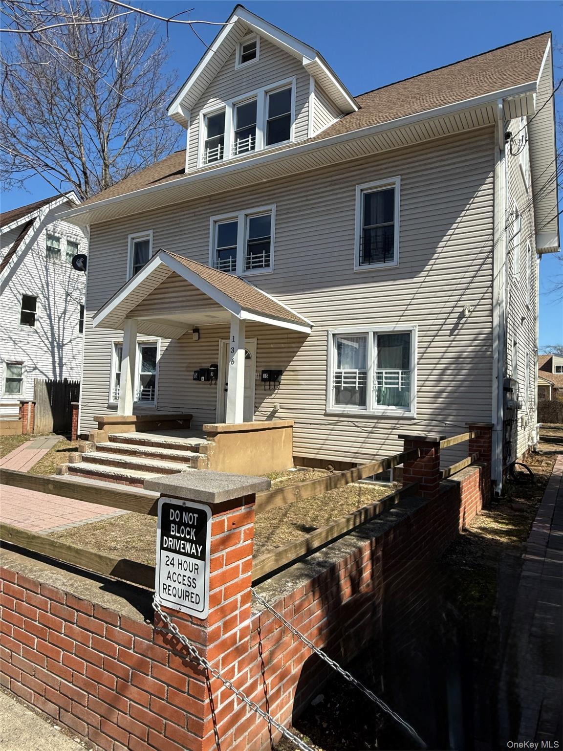 #1 photo, 136 Fairview Boulevard, নাসাউ কাউন্টি Hempstead , NY 11550