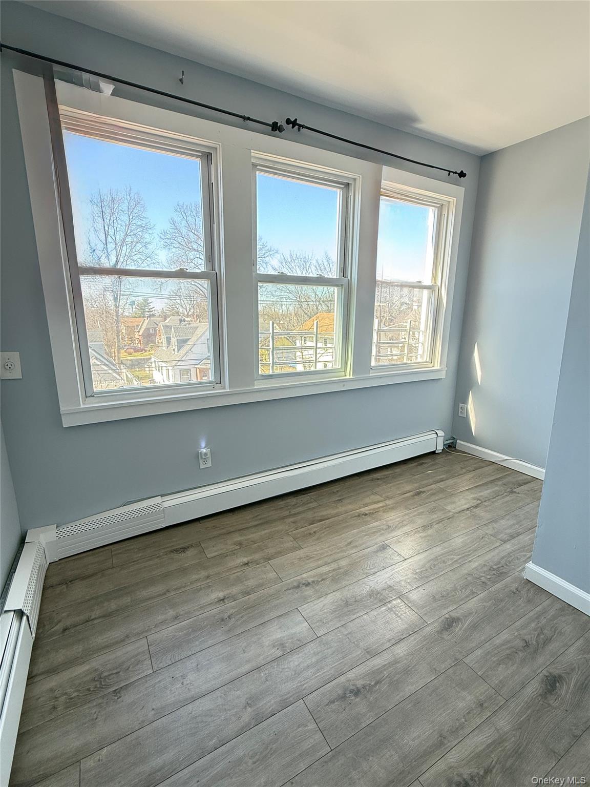 #13 photo, 136 Fairview Boulevard, নাসাউ কাউন্টি Hempstead , NY 11550