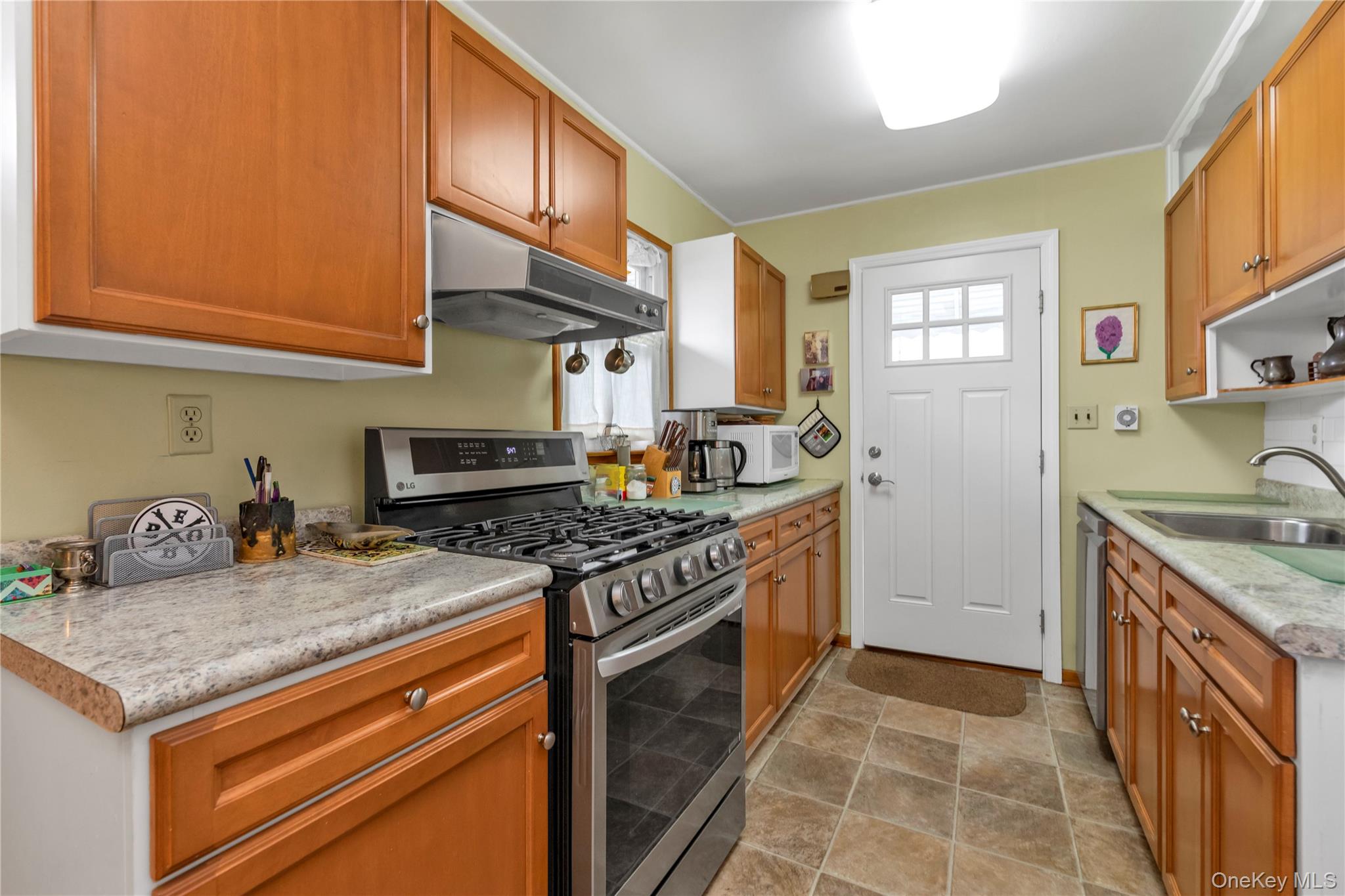 #6 photo, 133 Judith Lane, Valley Stream , NY 11580