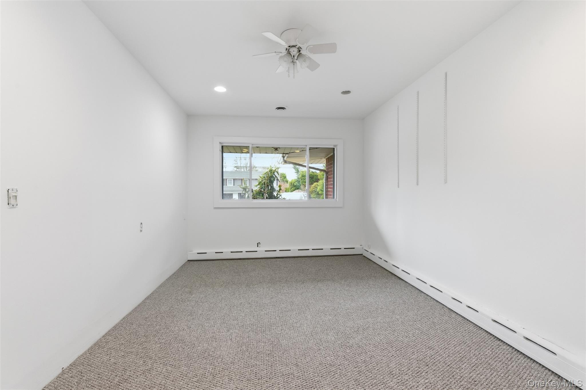 #11 photo, 137 Burr Road, East Northport , NY 11731