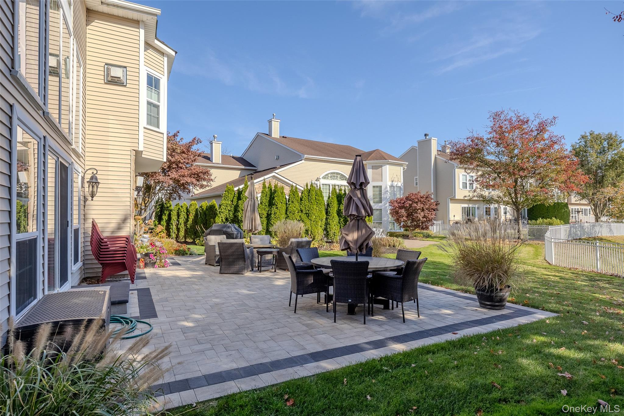 #8 photo, 77 Hamlet Drive, সাফোক কাউন্টি Mount Sinai , NY 11766