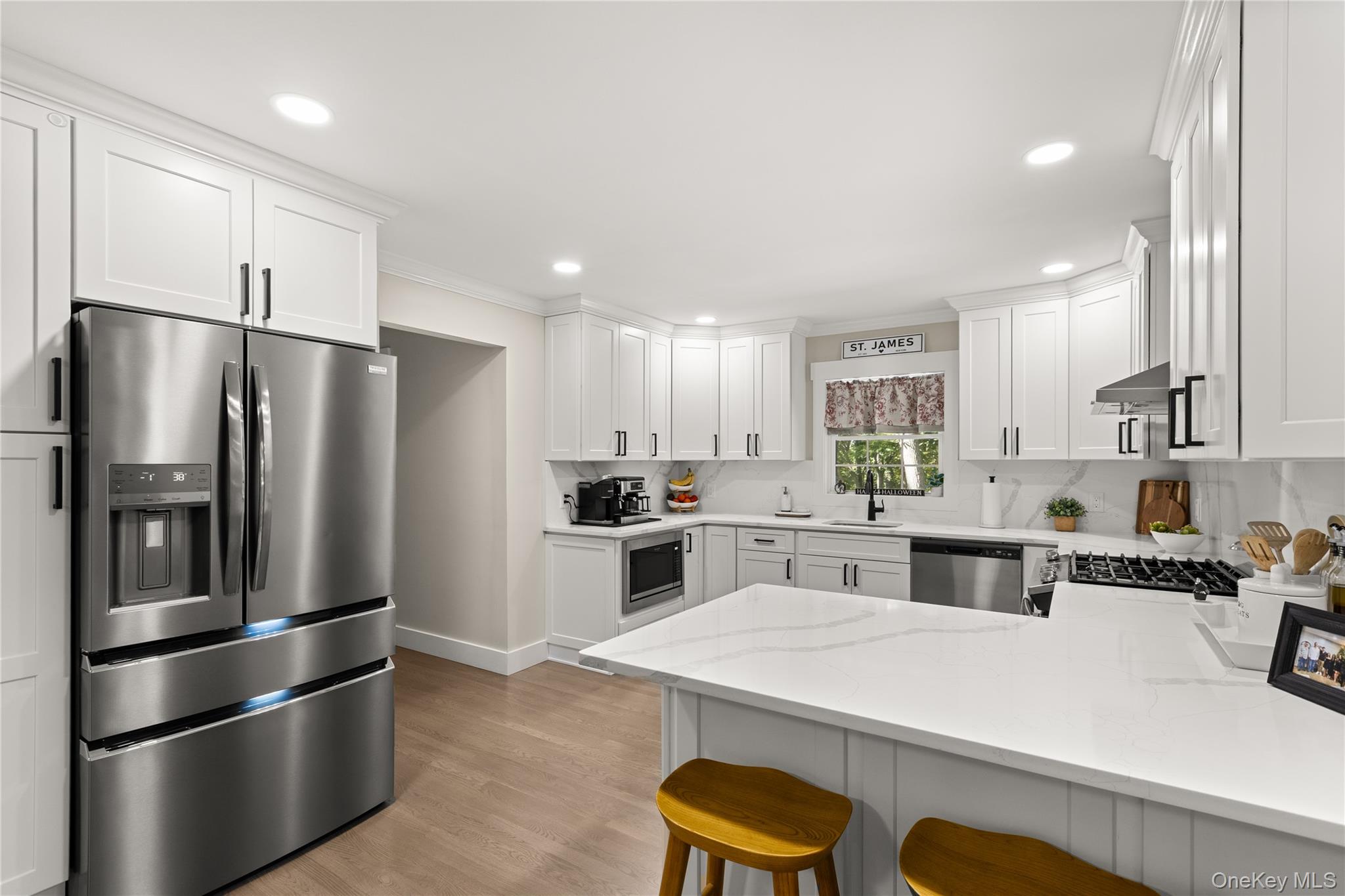 #12 photo, 25 Pinoak Lane, সাফোক কাউন্টি Saint James , NY 11780