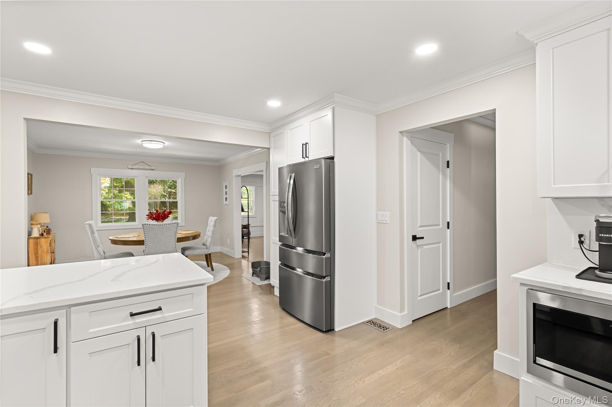 #14 photo, 25 Pinoak Lane, সাফোক কাউন্টি Saint James , NY 11780