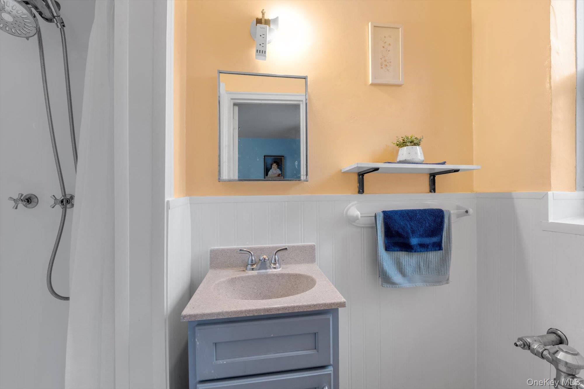 #12 photo, 123-35 82nd Road, Kew Gardens , NY 11415