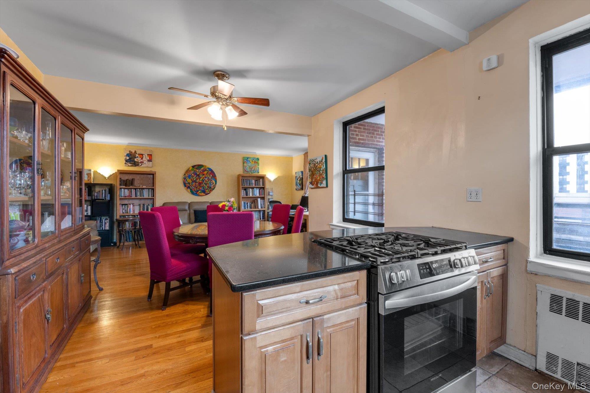 #8 photo, 123-35 82nd Road, Kew Gardens , NY 11415