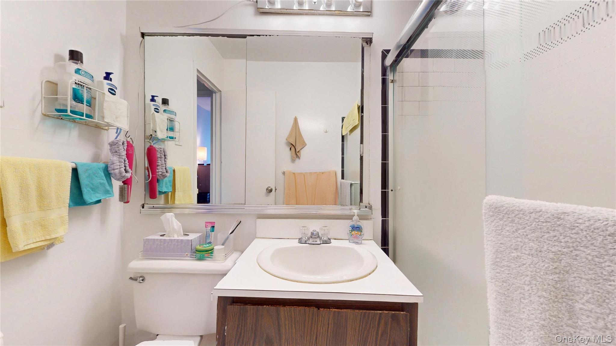 #15 photo, 118-17 Union Turnpike, কুইন্‌স Forest Hills , NY 11375