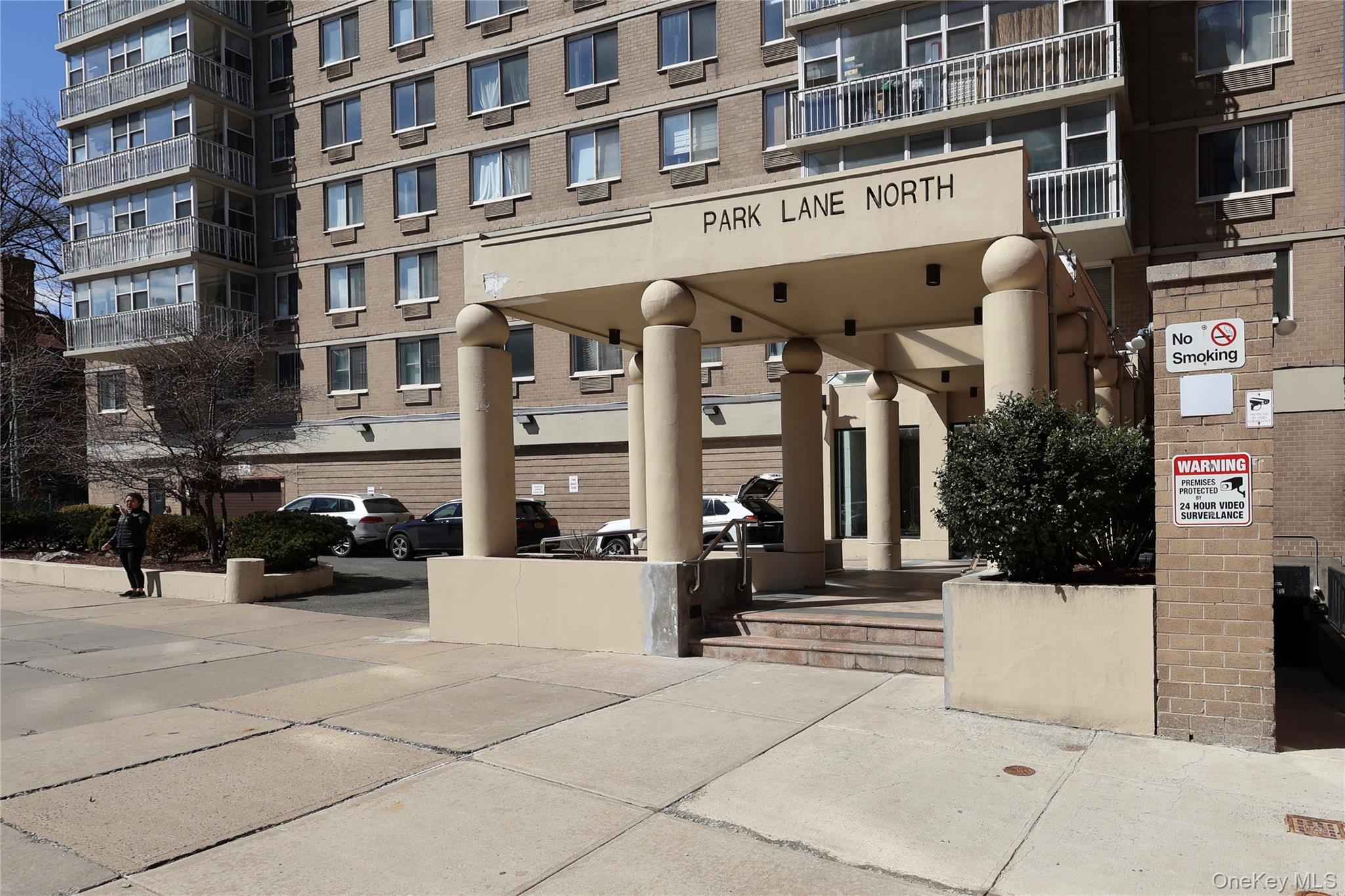 #2 photo, 118-17 Union Turnpike, কুইন্‌স Forest Hills , NY 11375