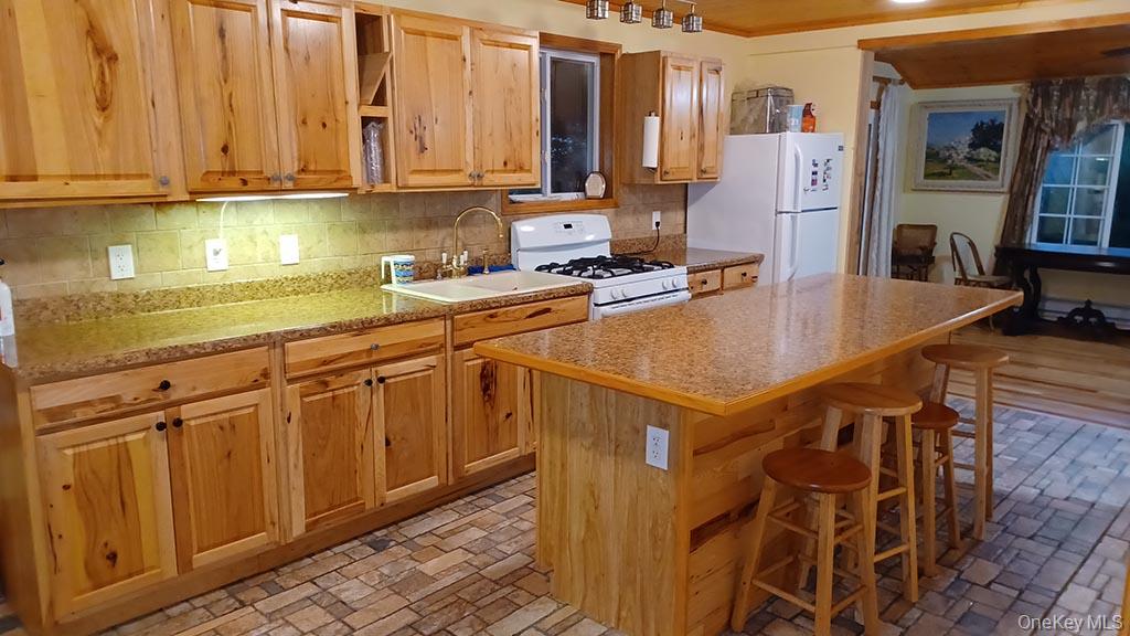 #16 photo, 26 Maple Avenue, 纽约州 Kauneonga Lake , NY 12749