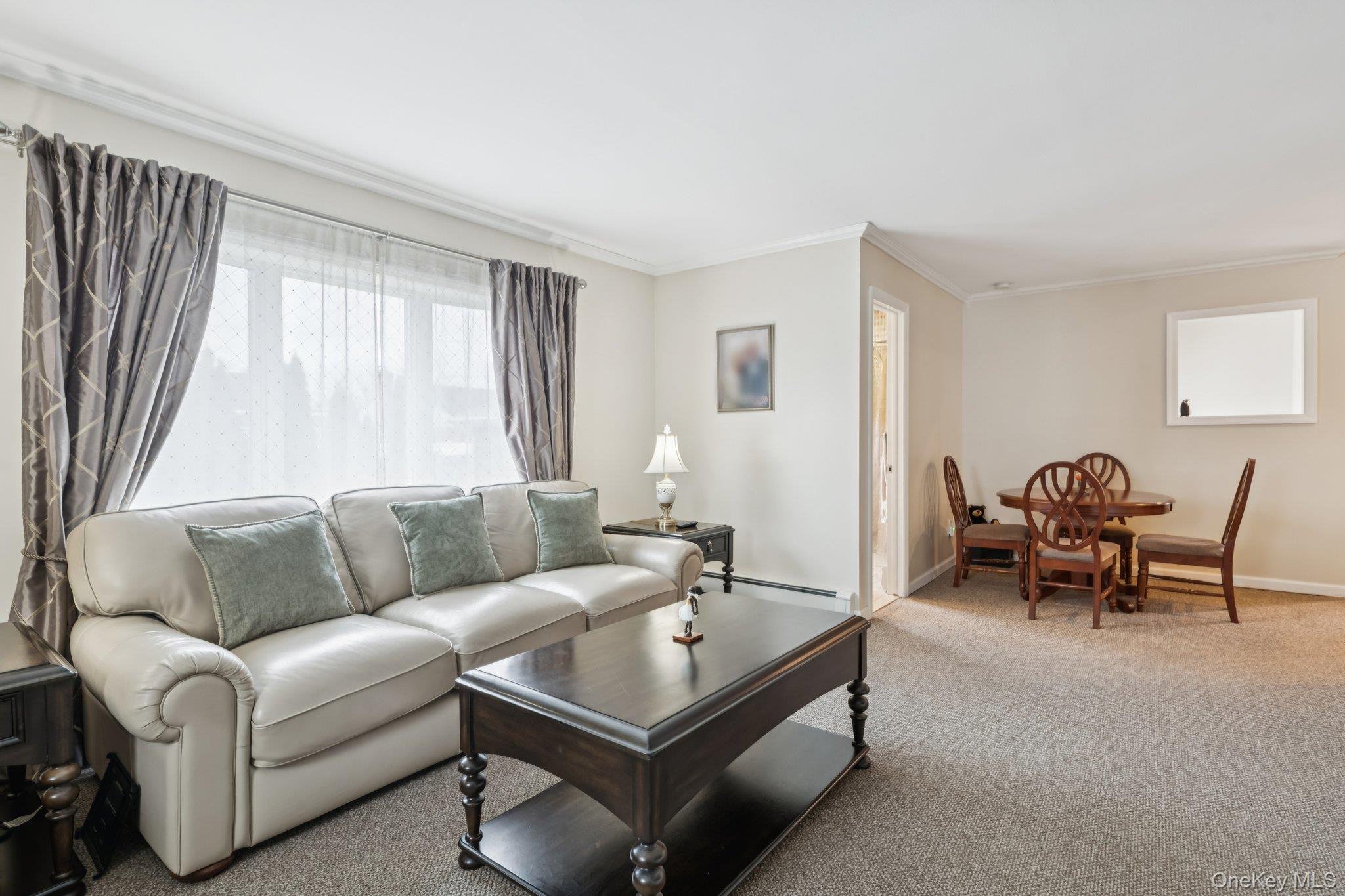 #17 photo, 449 S 1st Street, সাফোক কাউন্টি Lindenhurst , NY 11757