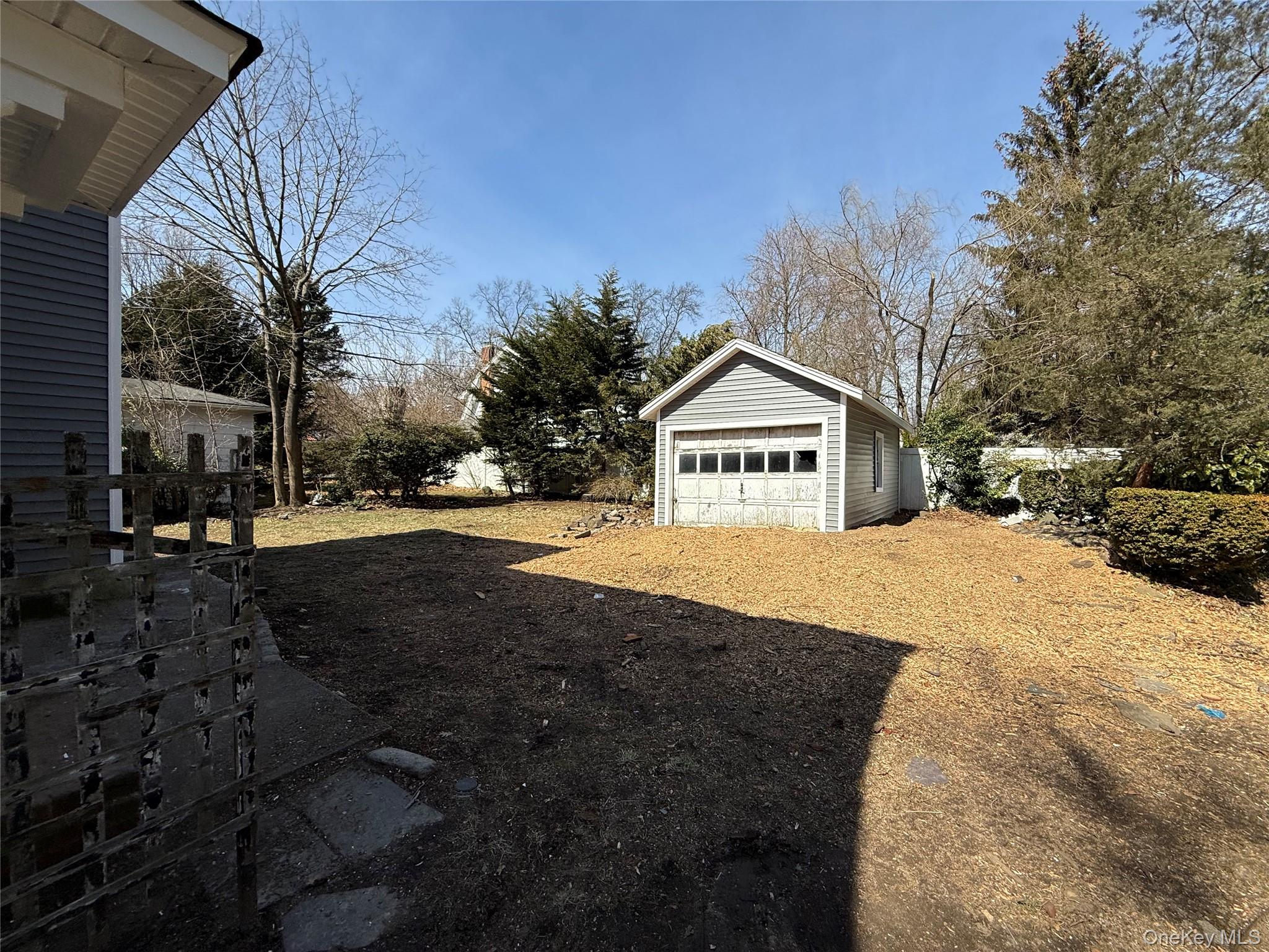 #19 photo, 120 Lena Ave, Freeport , NY 11520