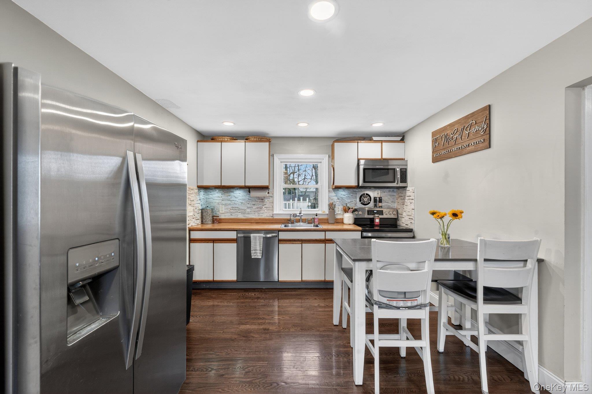 #7 photo, 49 Maple Drive, Deer Park , NY 11729