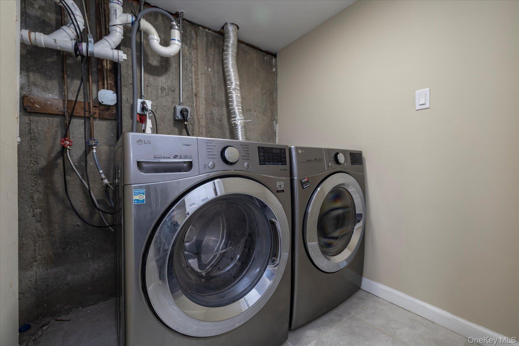 #15 photo, 153 N Queens Avenue, Massapequa , NY 11758