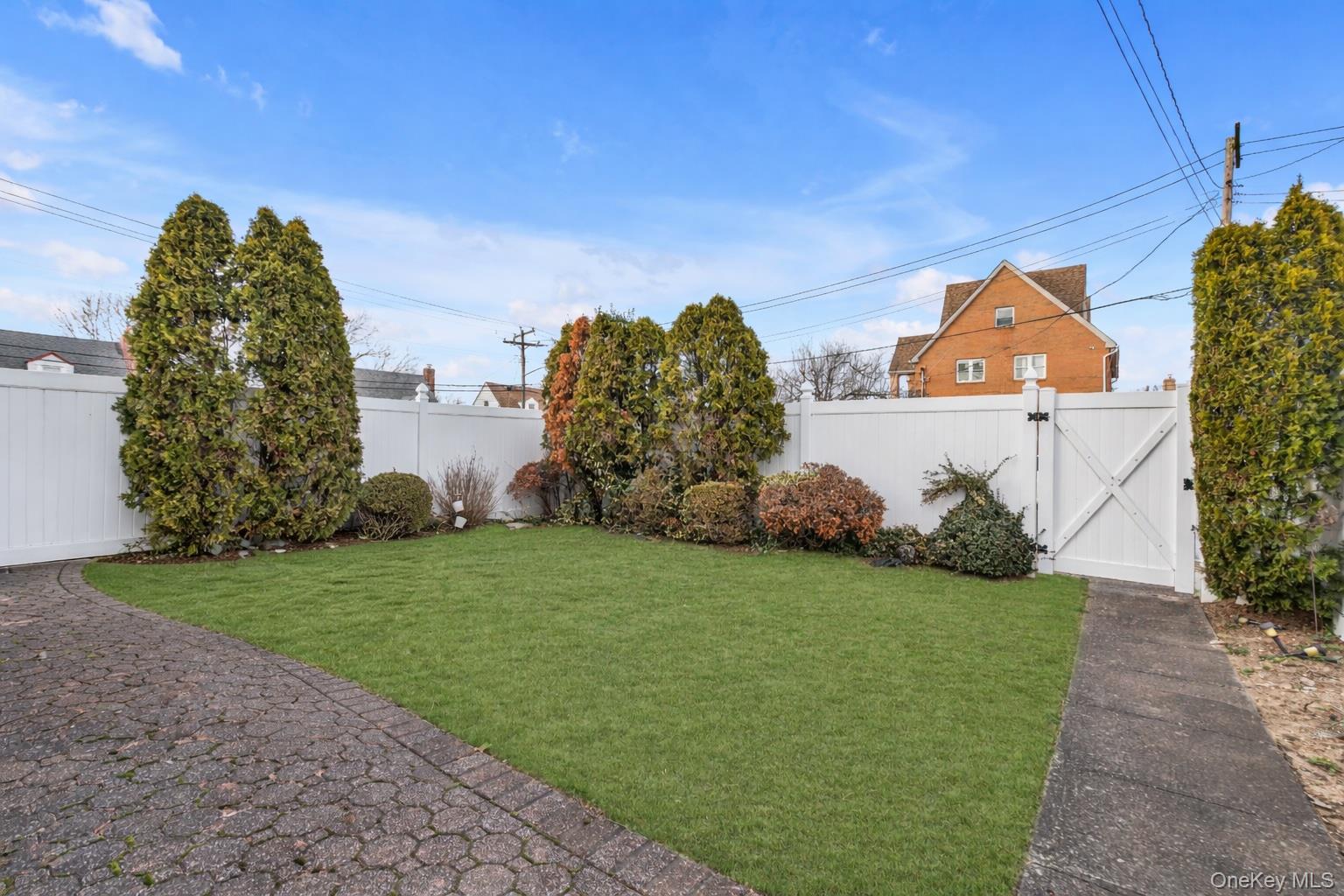 #16 photo, 44 Marlowe Road, নাসাউ কাউন্টি Valley Stream , NY 11580