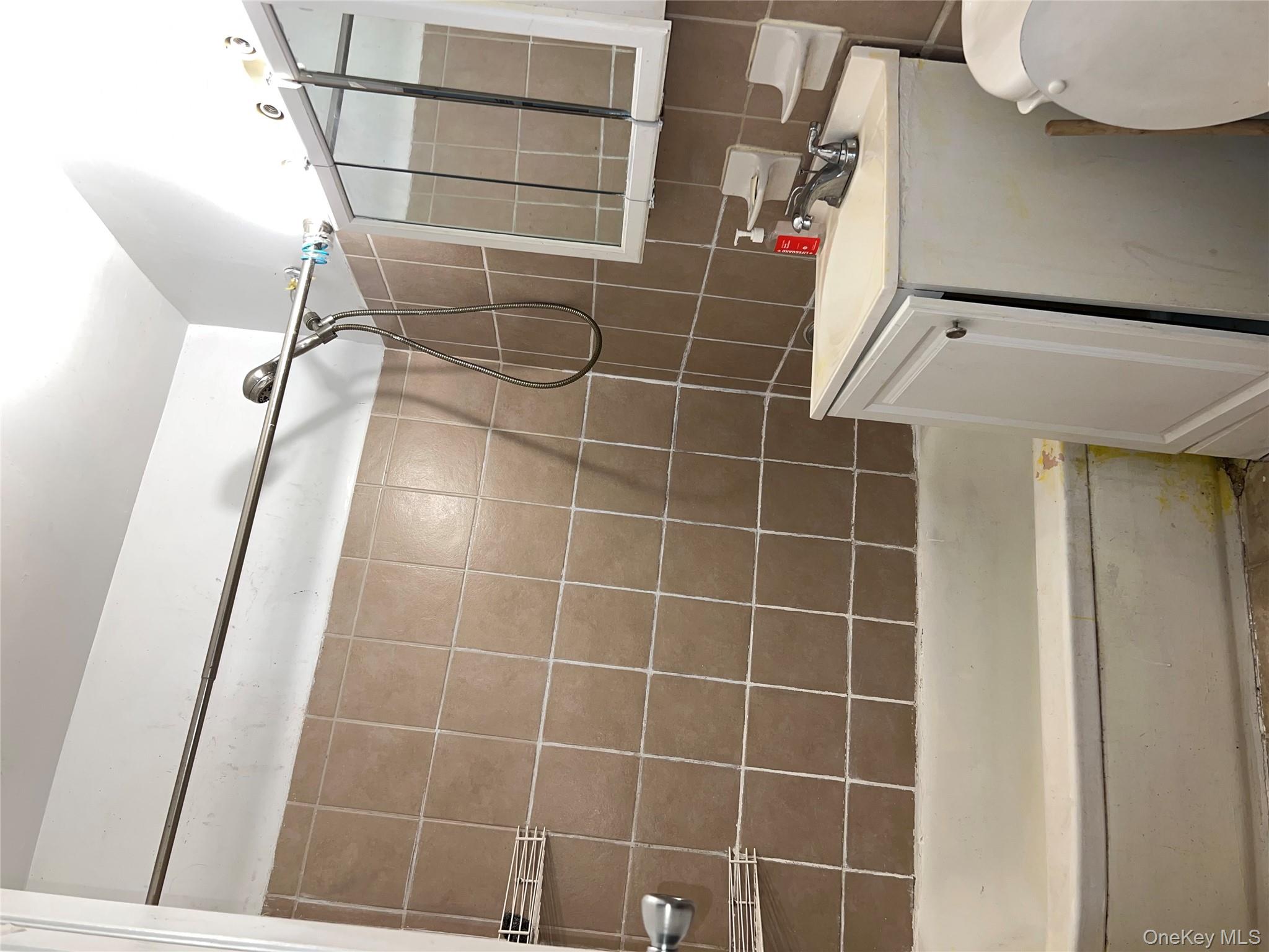 #10 photo, 1332 Metropolitan Avenue, ব্রঙ্কস Bronx , NY 10462