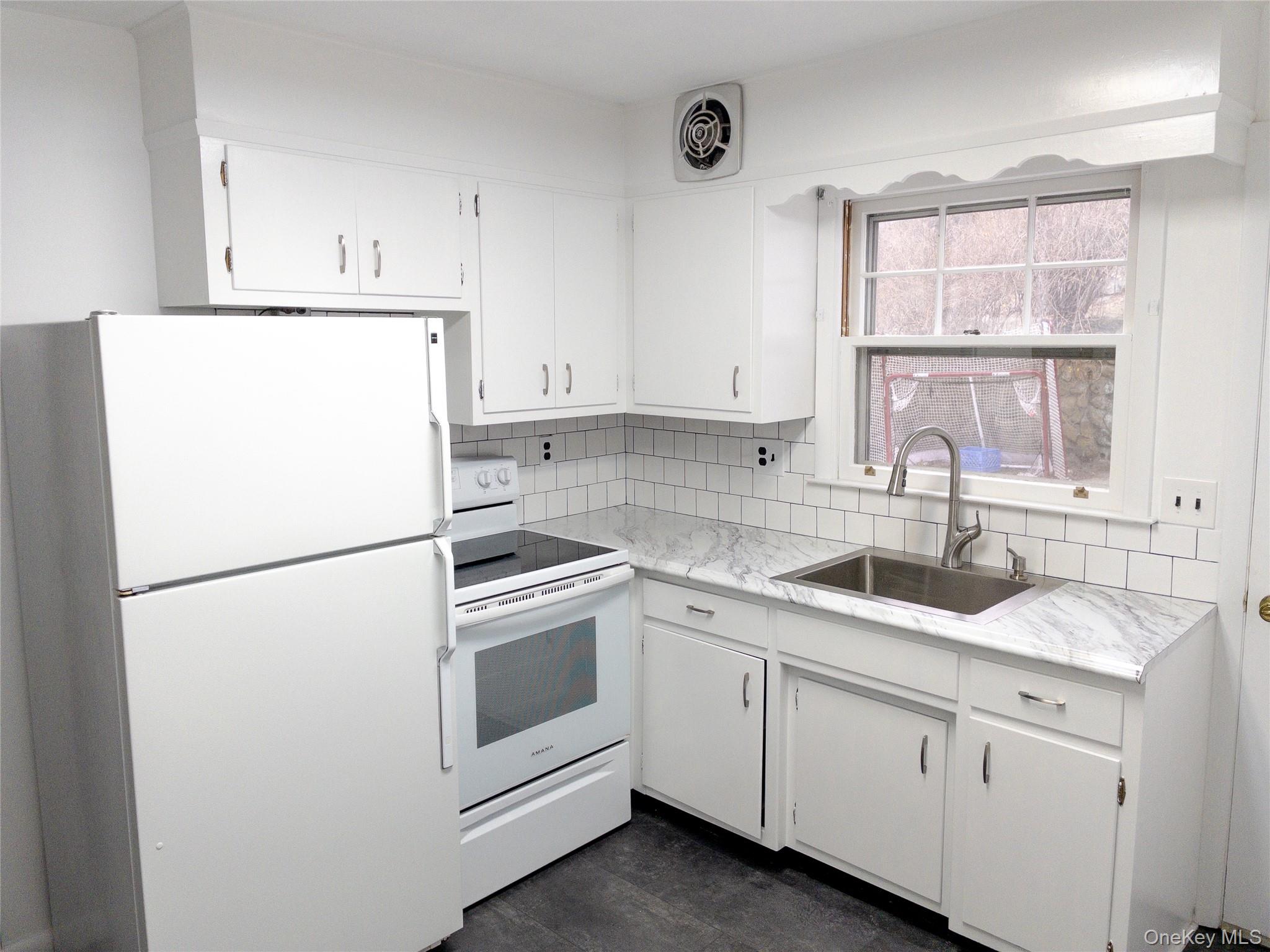 #2 photo, 122 Titicus Road, North Salem , NY 10560