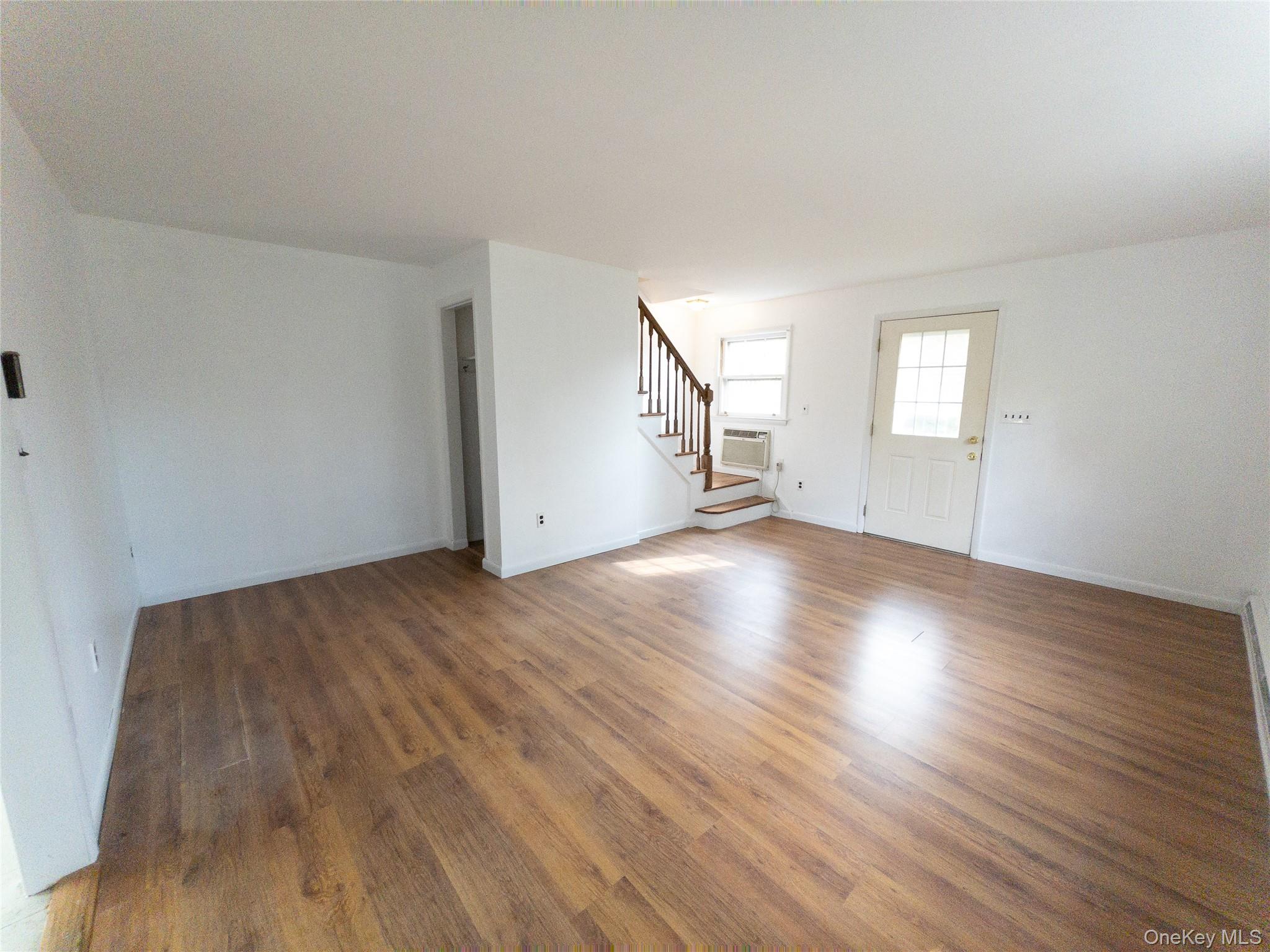 #4 photo, 122 Titicus Road, North Salem , NY 10560