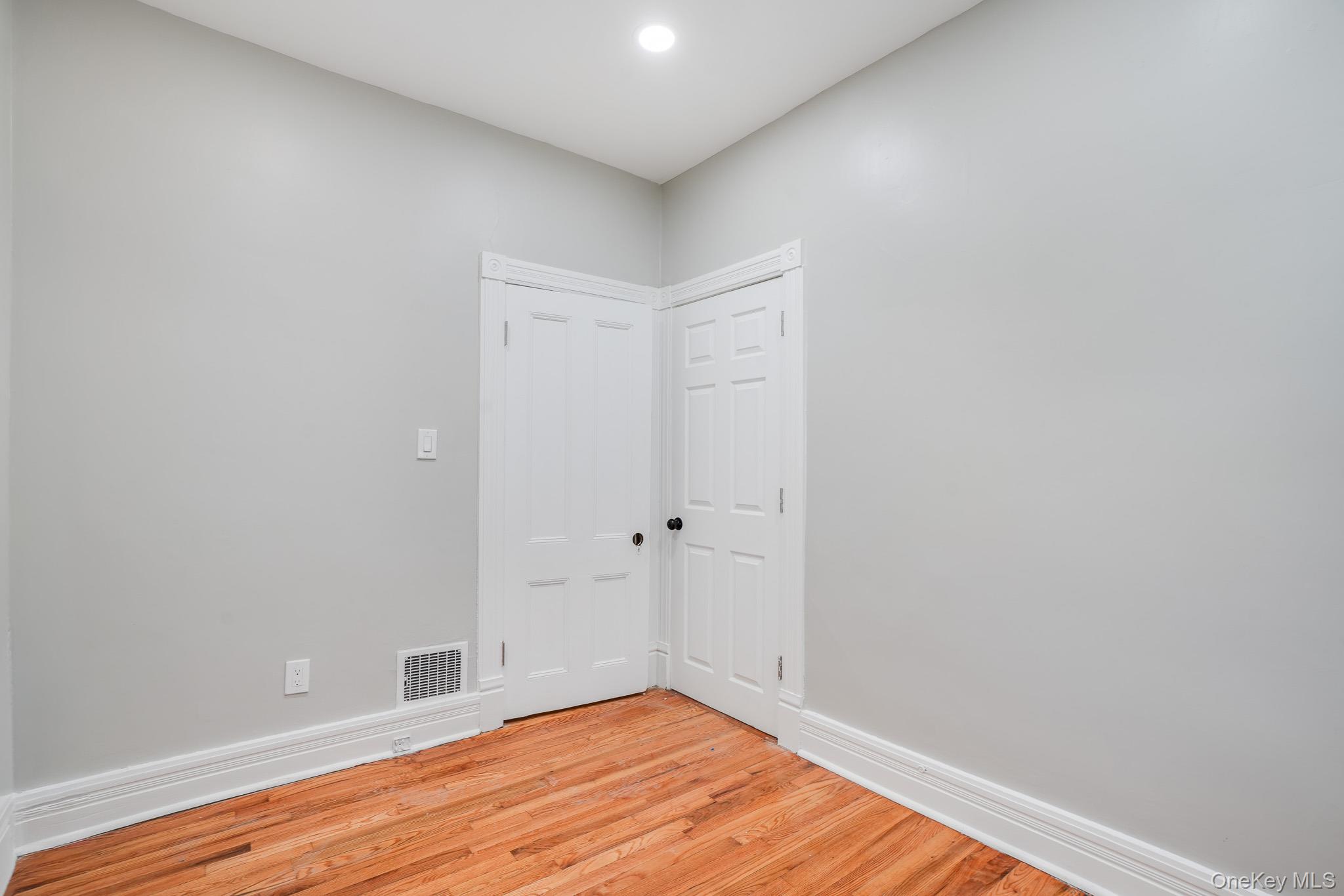 #16 photo, 27 Orchard Place, Poughkeepsie , NY 12601