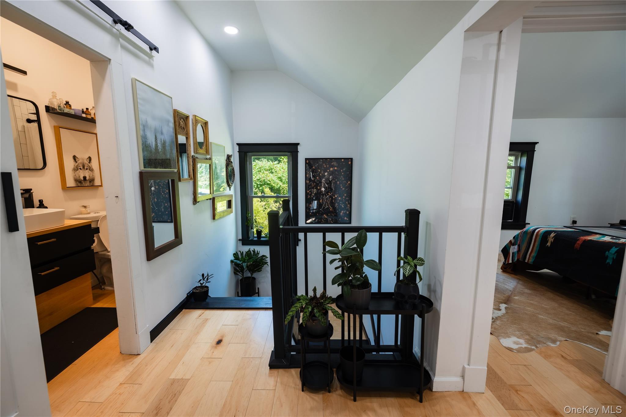 #20 photo, 5628 State Route 9G, Hudson , NY 12534