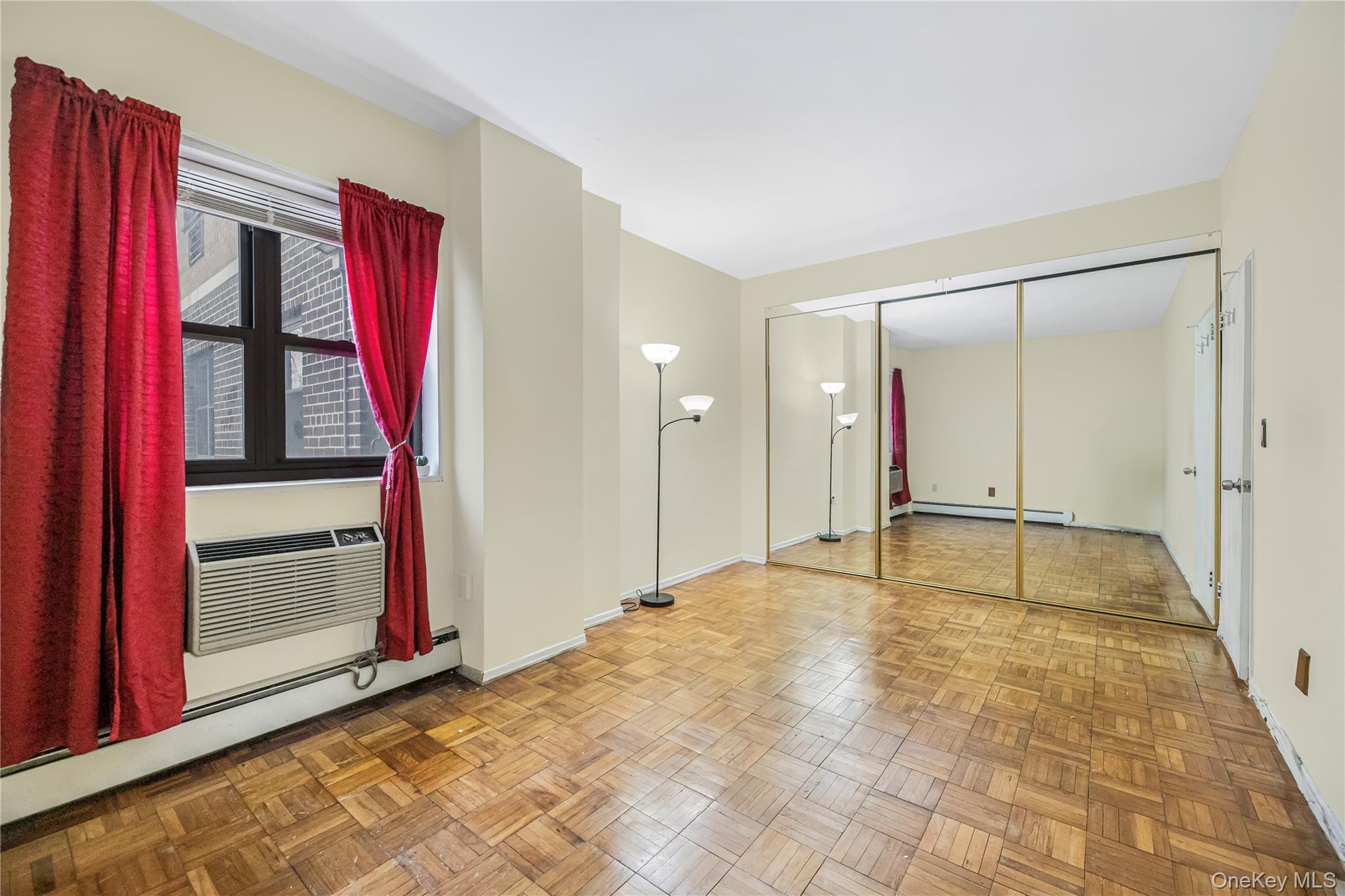 #15 photo, 505 Central Avenue, White Plains , NY 10606