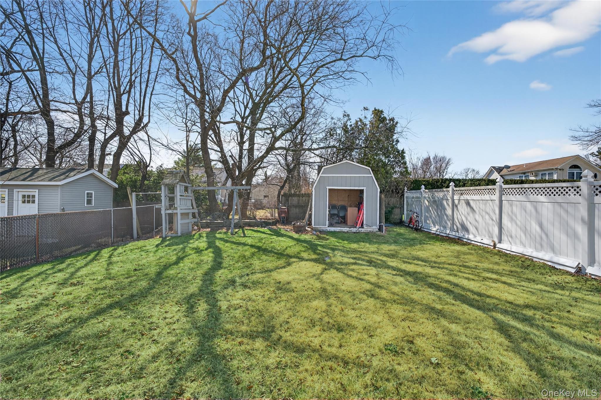 #12 photo, 2008 Hancock Avenue, North Bellmore , NY 11710