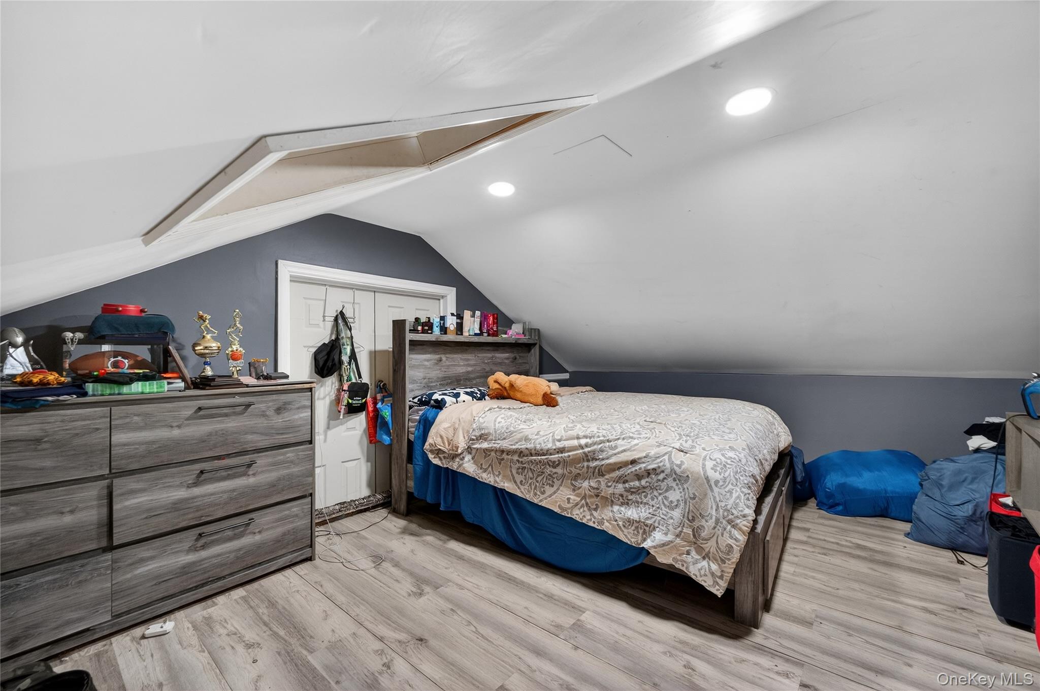 #18 photo, 2008 Hancock Avenue, North Bellmore , NY 11710