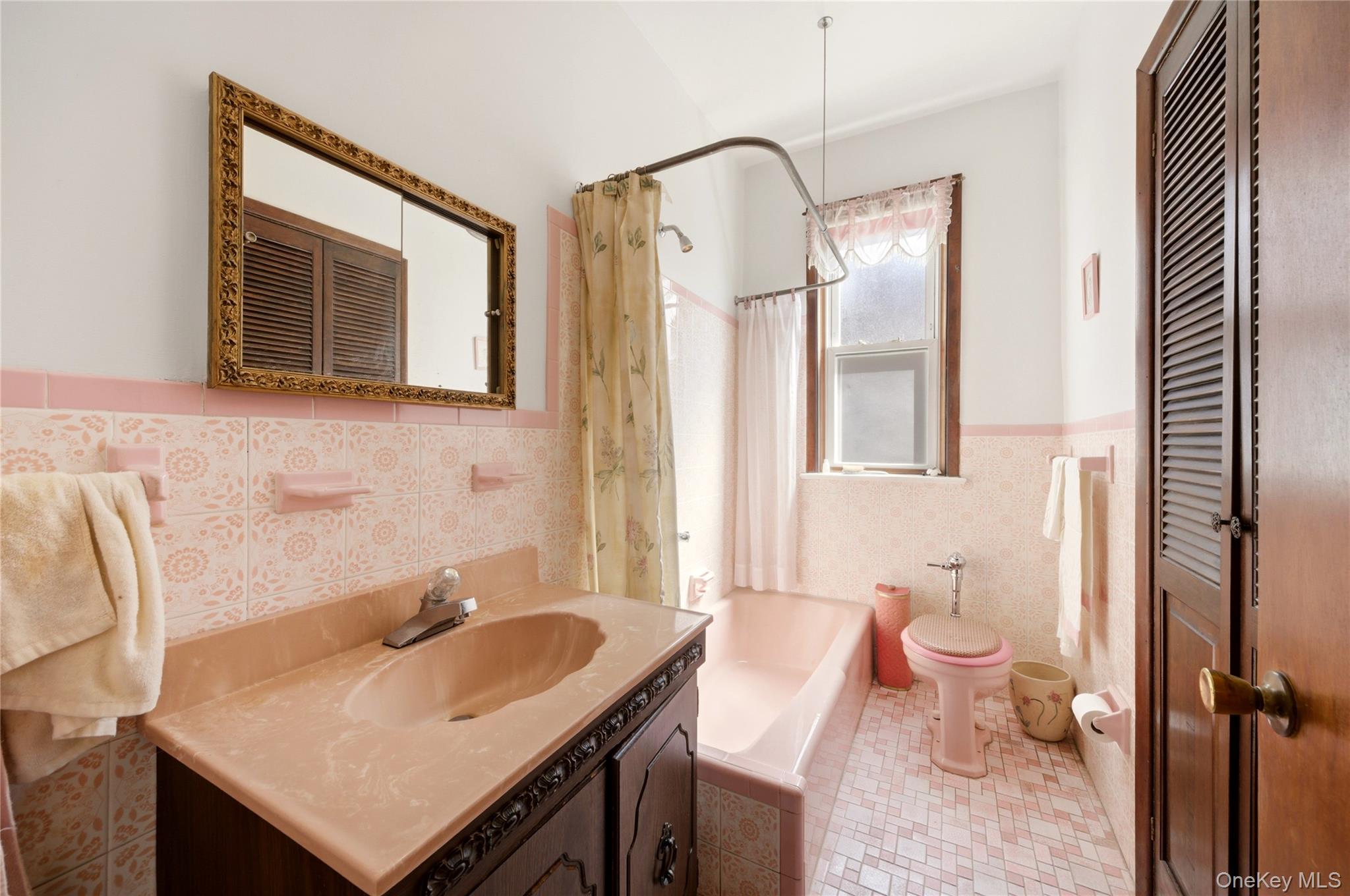 #19 photo, 1631 Bogart Avenue, ব্রঙ্কস Bronx , NY 10462