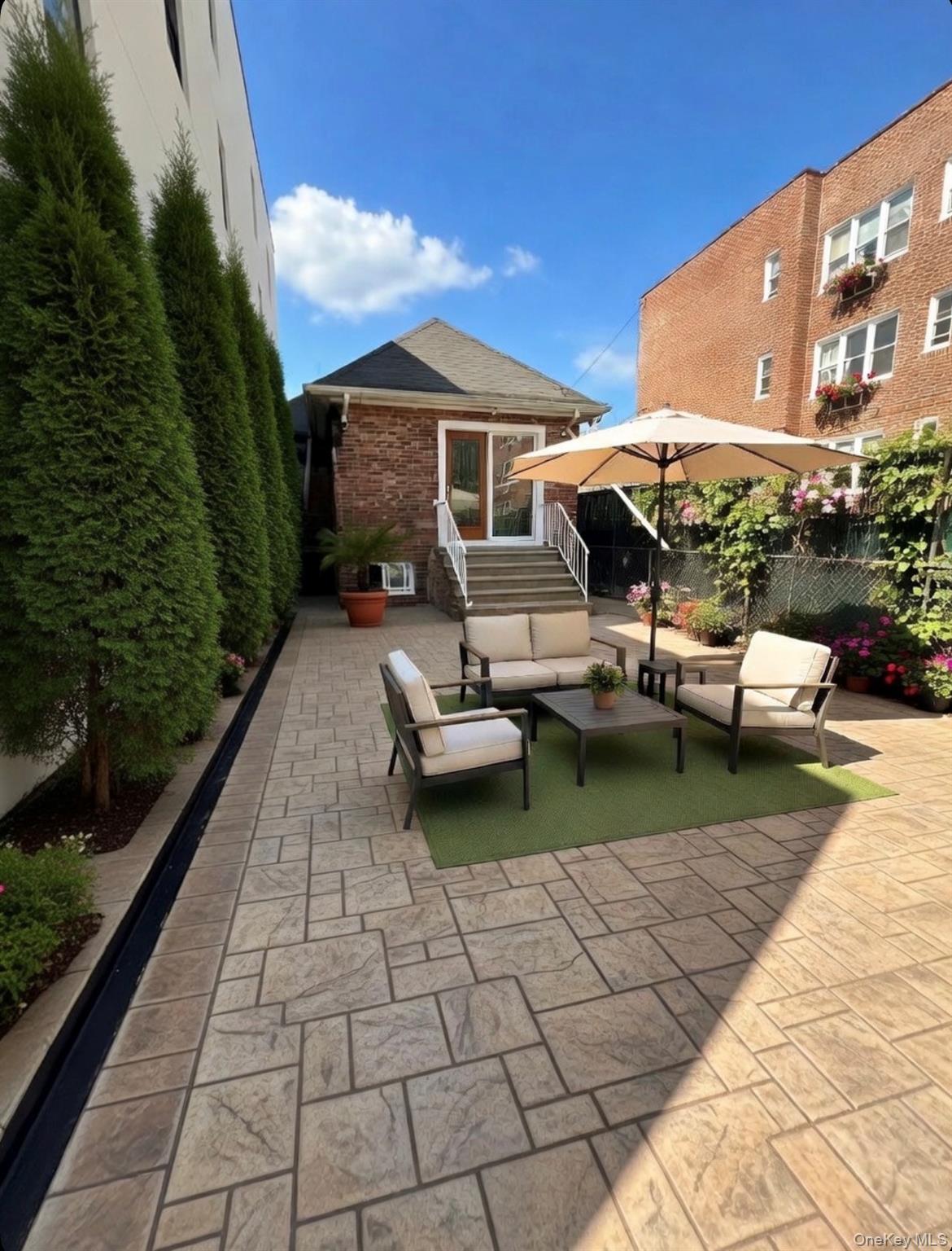 #2 photo, 1978 Needham Avenue, ব্রঙ্কস Bronx , NY 10466