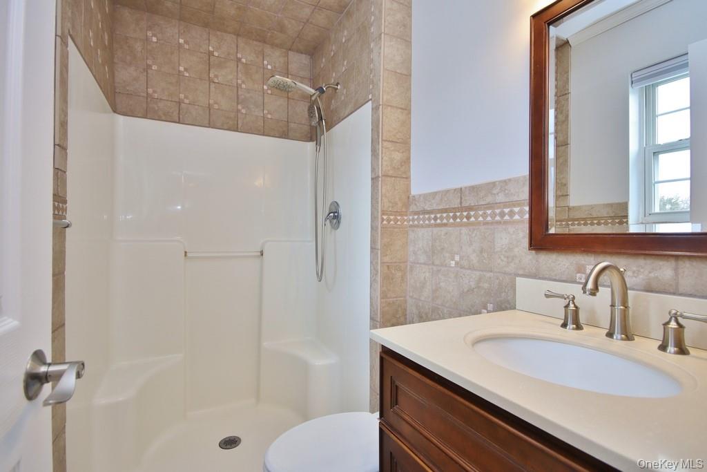 #13 photo, 478 Lake Road, New Windsor , NY 12553