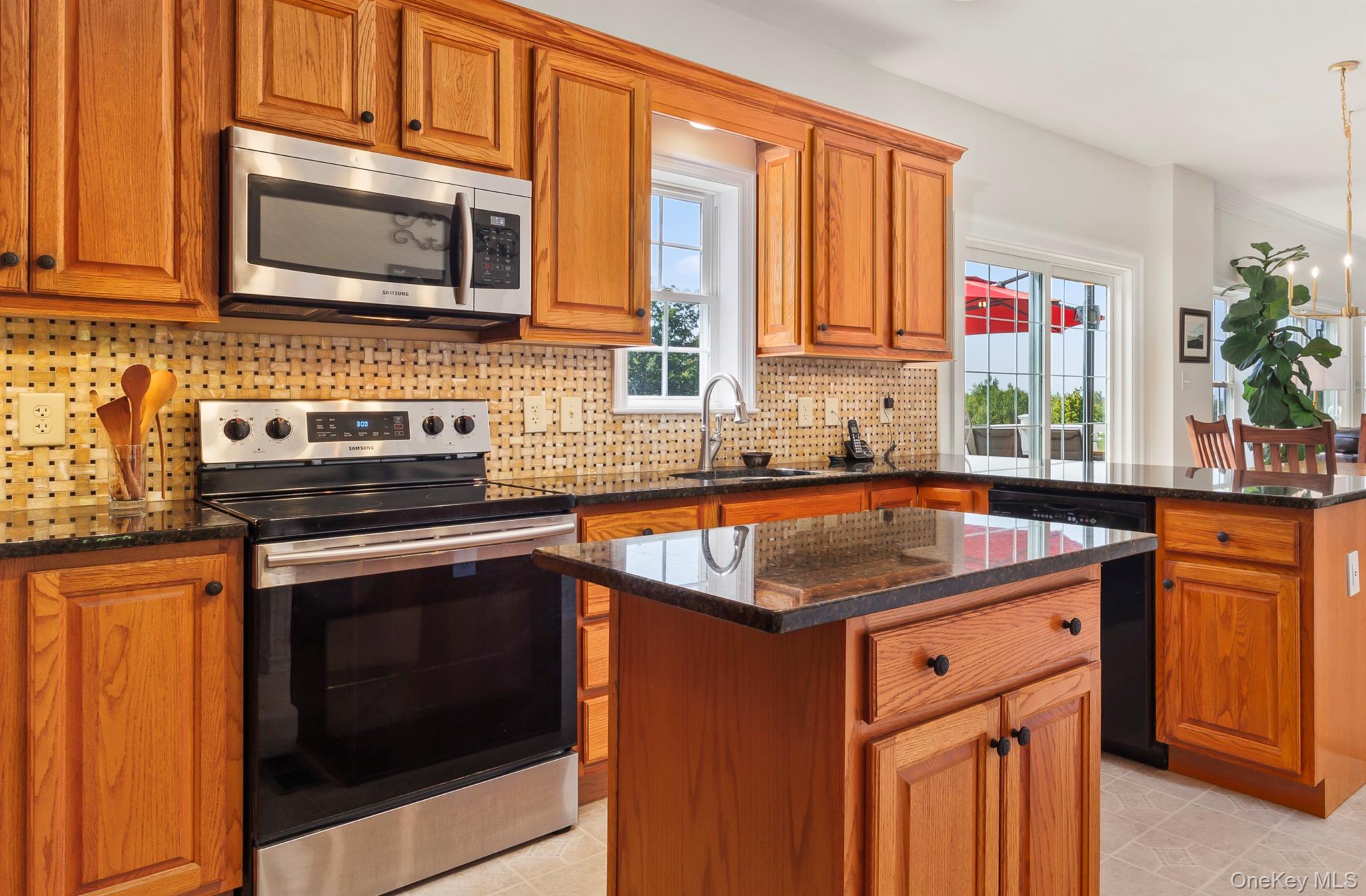 #11 photo, 74 Willow Brook Ridge, Clinton Corners , NY 12514