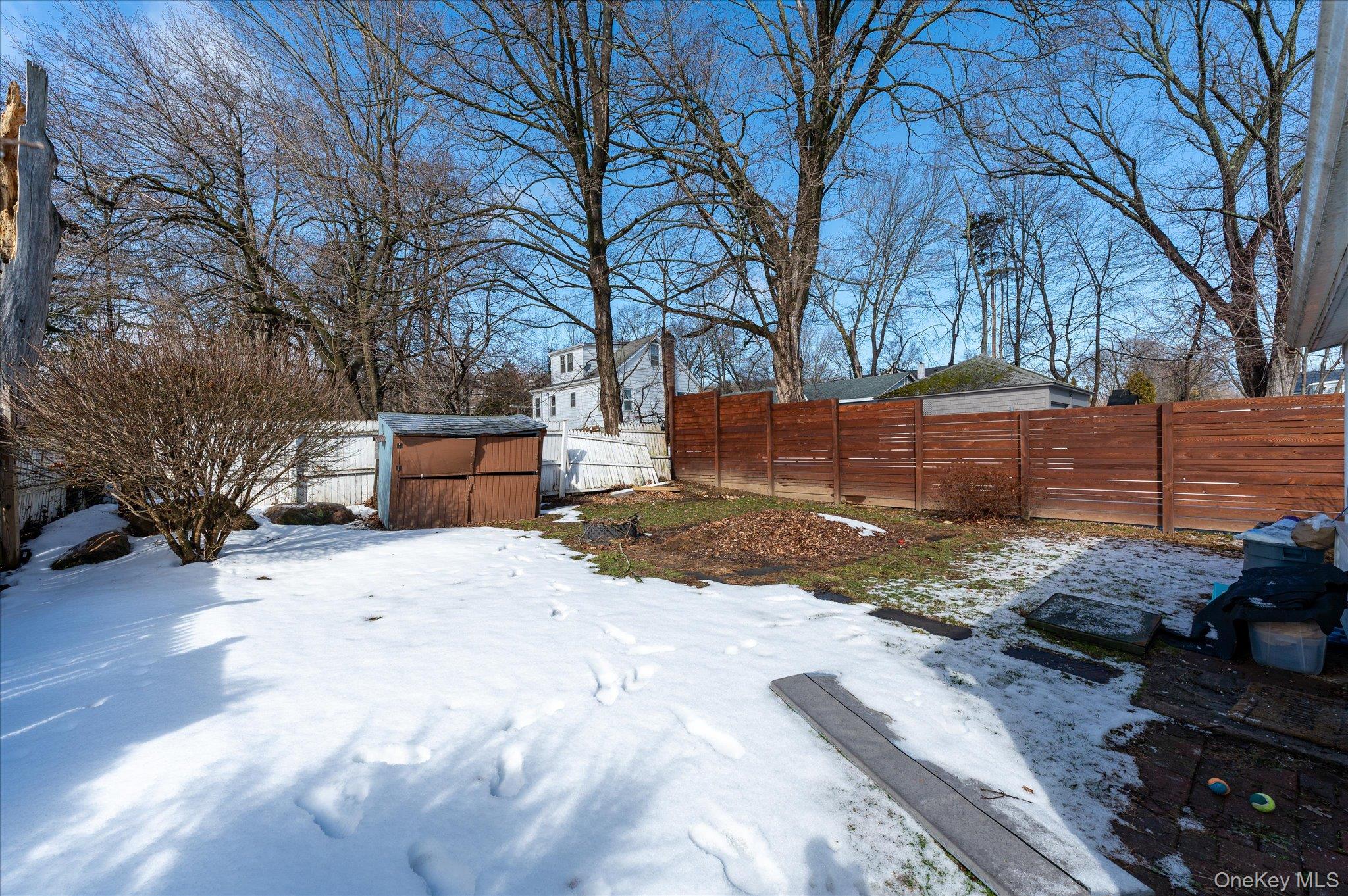 #10 photo, 17 Argyle Street, Lake Peekskill , NY 10537