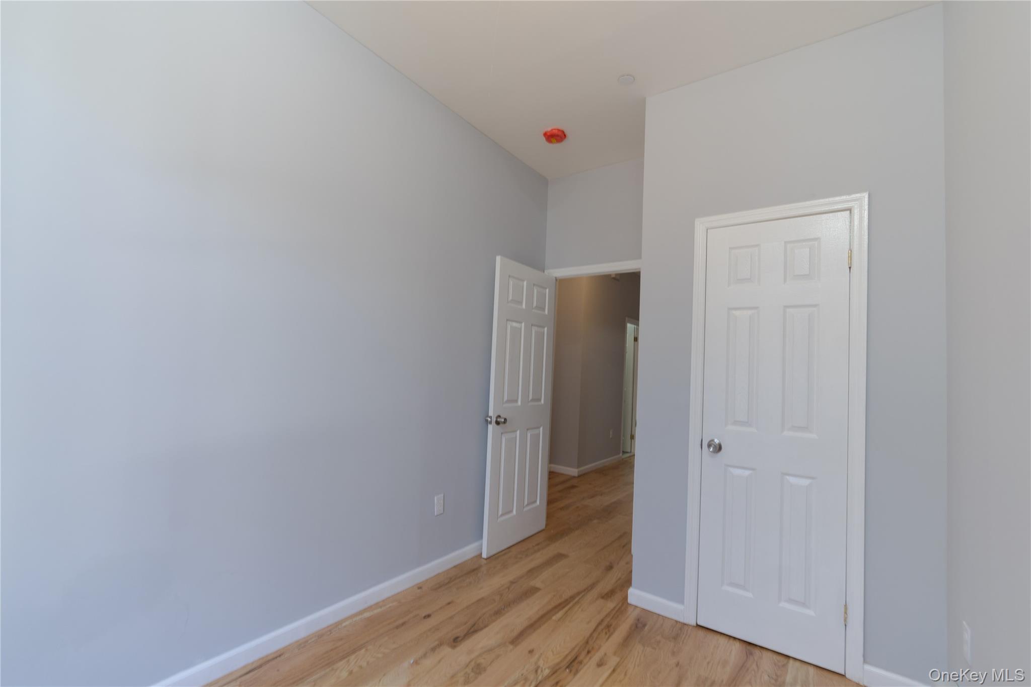 #9 photo, 1102 Jackson Avenue, ব্রঙ্কস Bronx , NY 10456