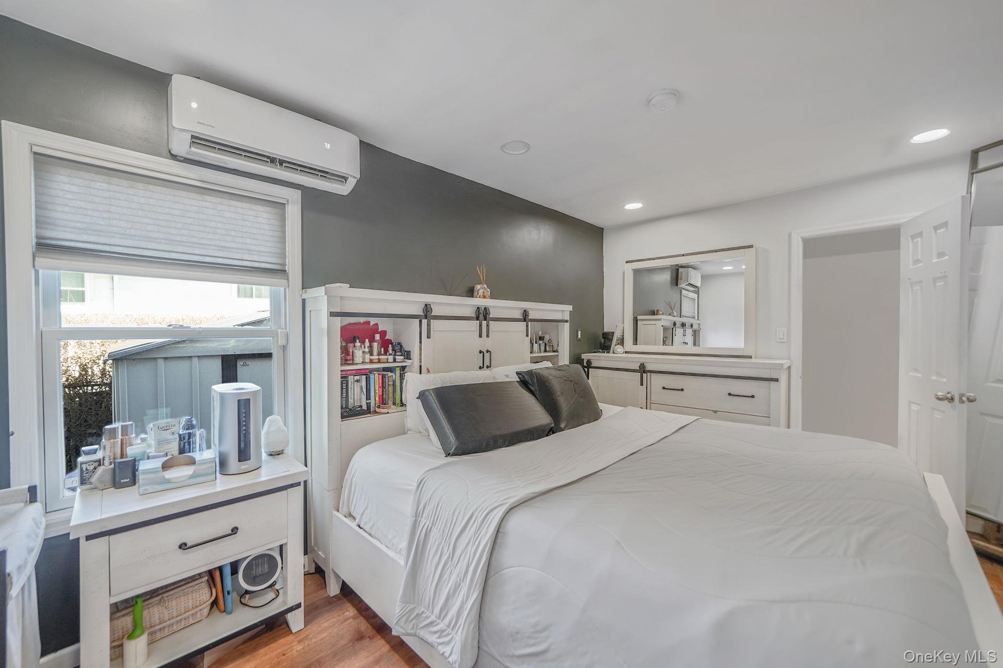 #10 photo, 14 Burlington Avenue, Deer Park , NY 11729