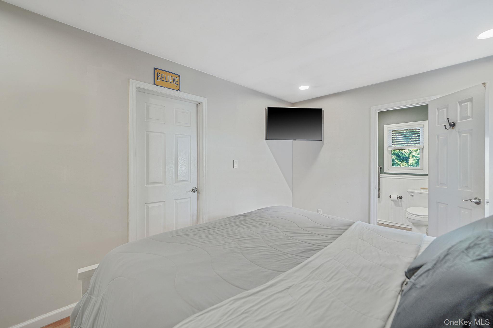 #14 photo, 14 Burlington Avenue, Deer Park , NY 11729