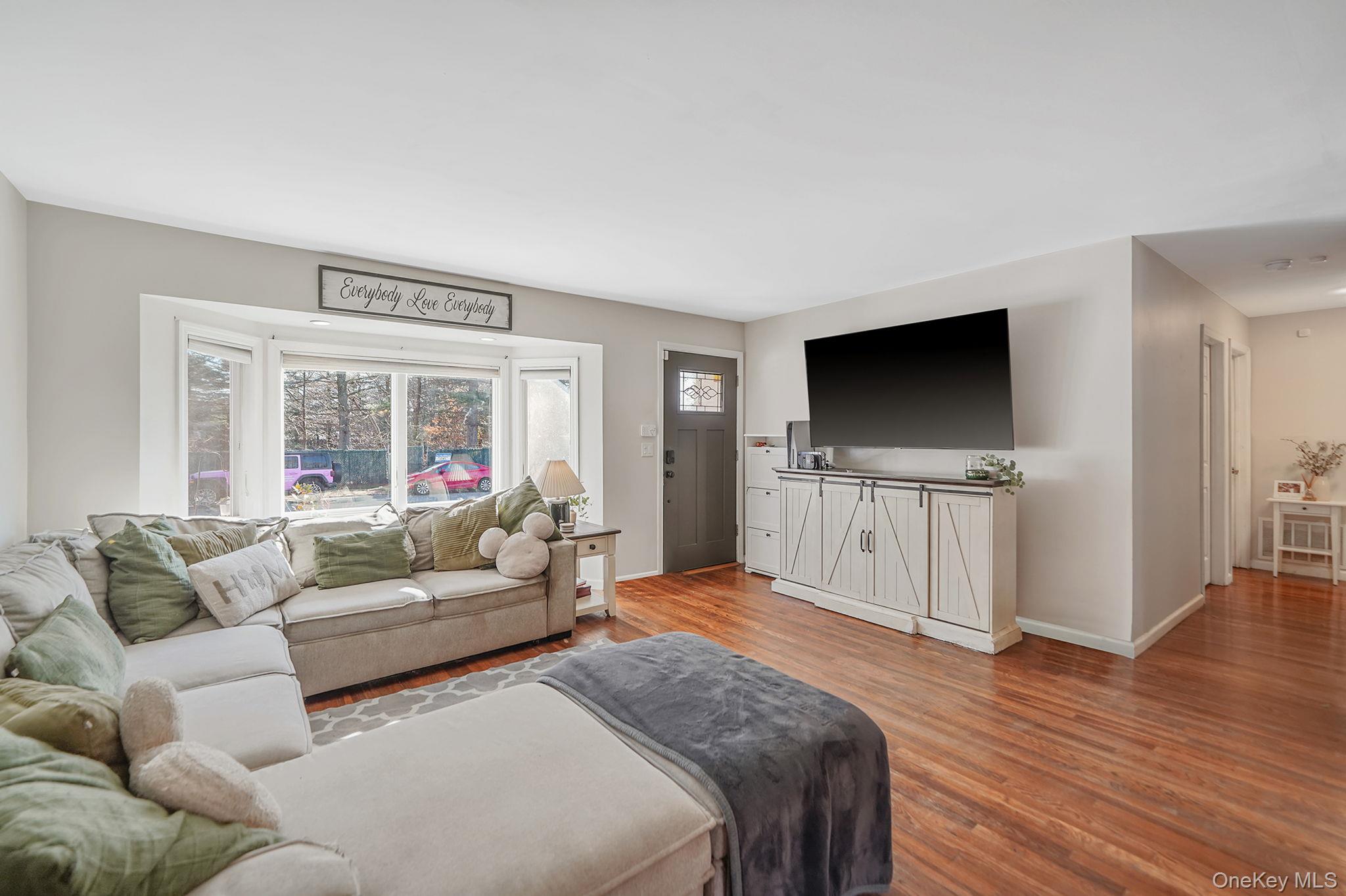 #7 photo, 14 Burlington Avenue, Deer Park , NY 11729